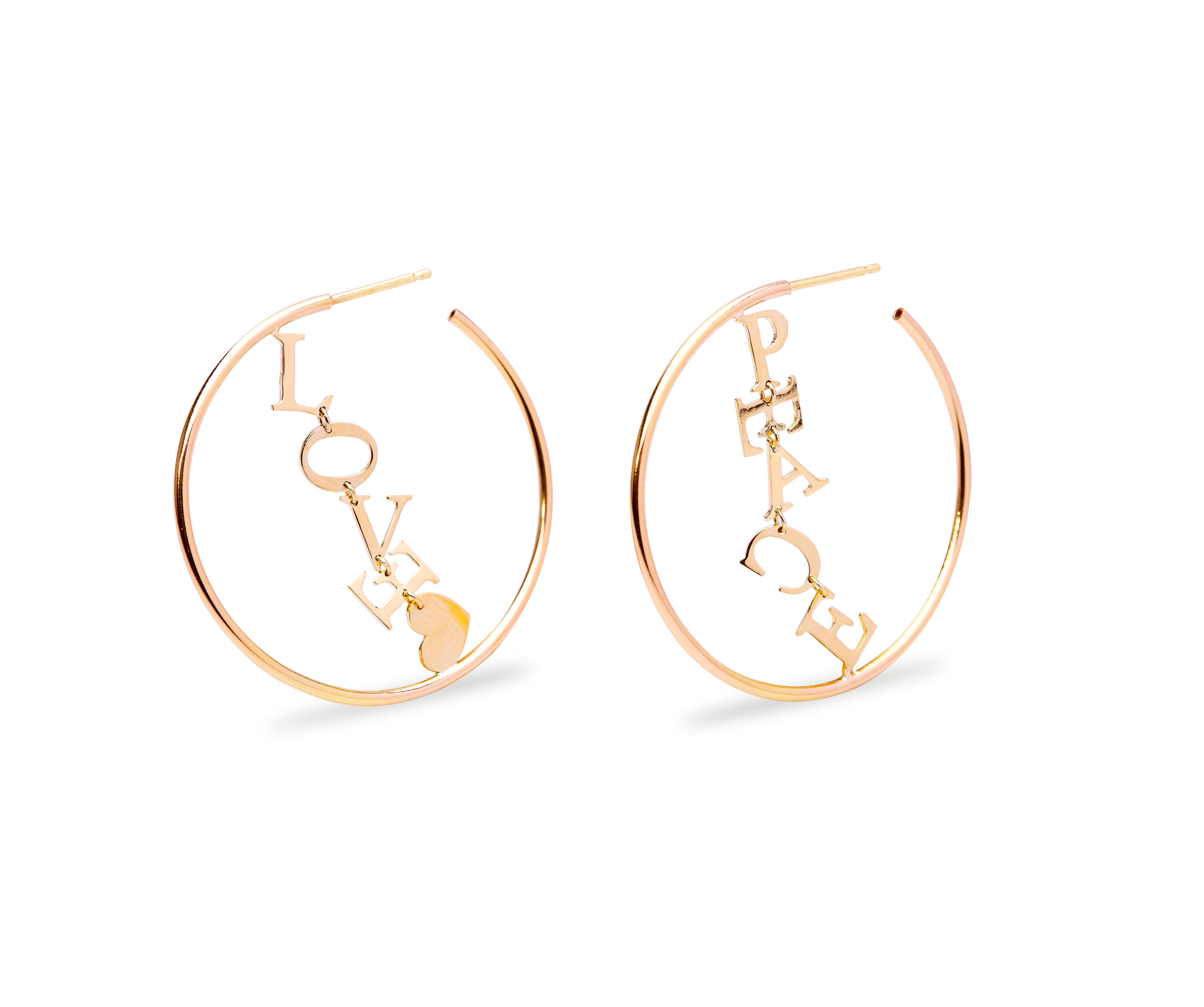 18 Karat Gelbgold Creolen „Peace & Love“ Moderne handgefertigte Design-Ohrringe Damen im Angebot