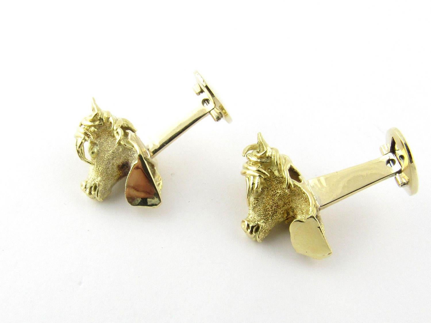 18 Karat Yellow Gold Horse Head Cufflinks 1