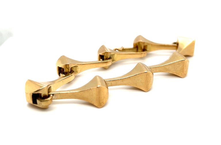 18 Karat Yellow Gold Horseshoe Nail Bracelet by Gucci, 1970s For Sale