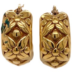 18 Karat Yellow Gold Huggie Hoop Earrings