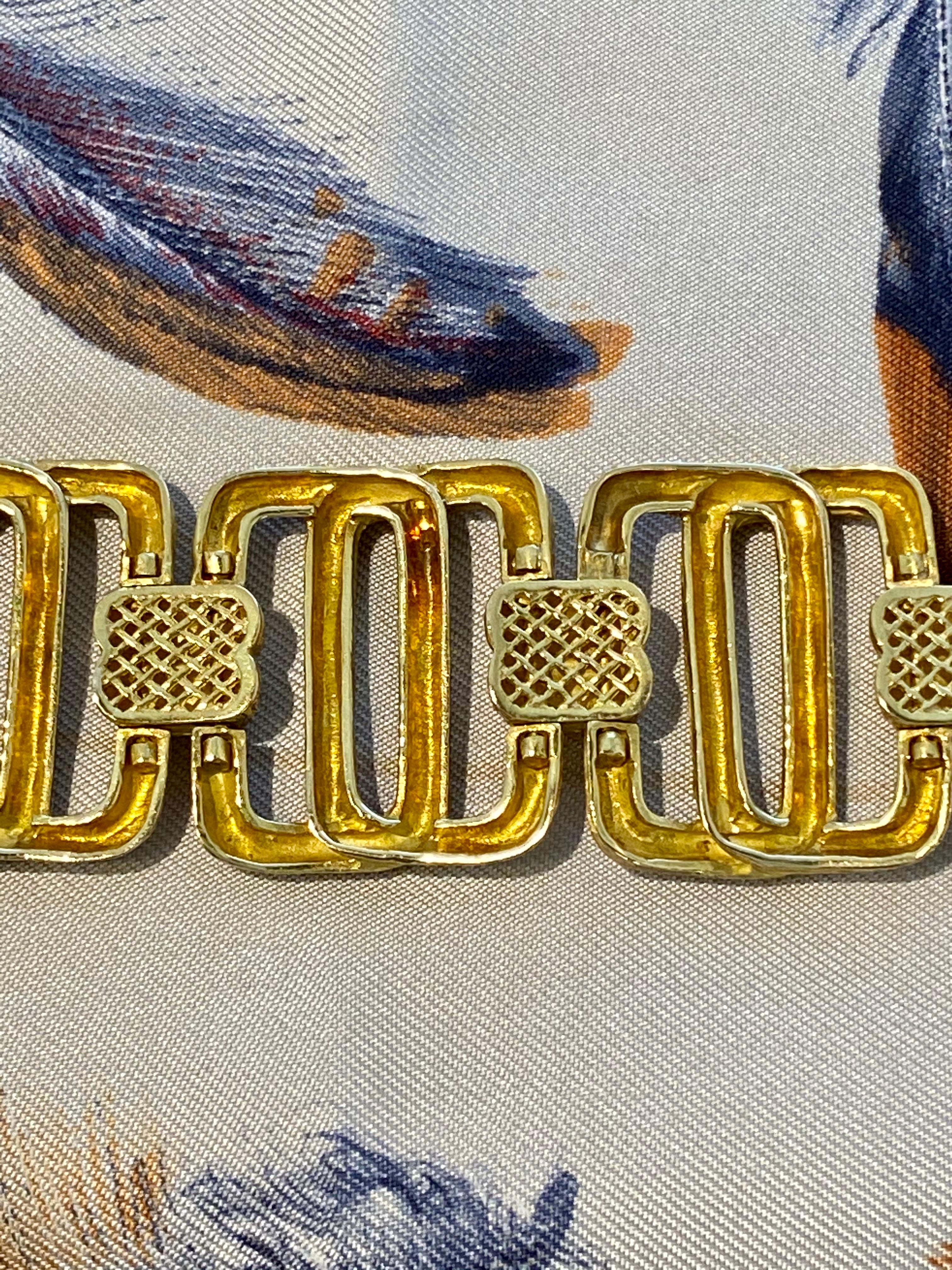 18 Karat Yellow Gold Hungarian Textured Link Bracelet For Sale 10