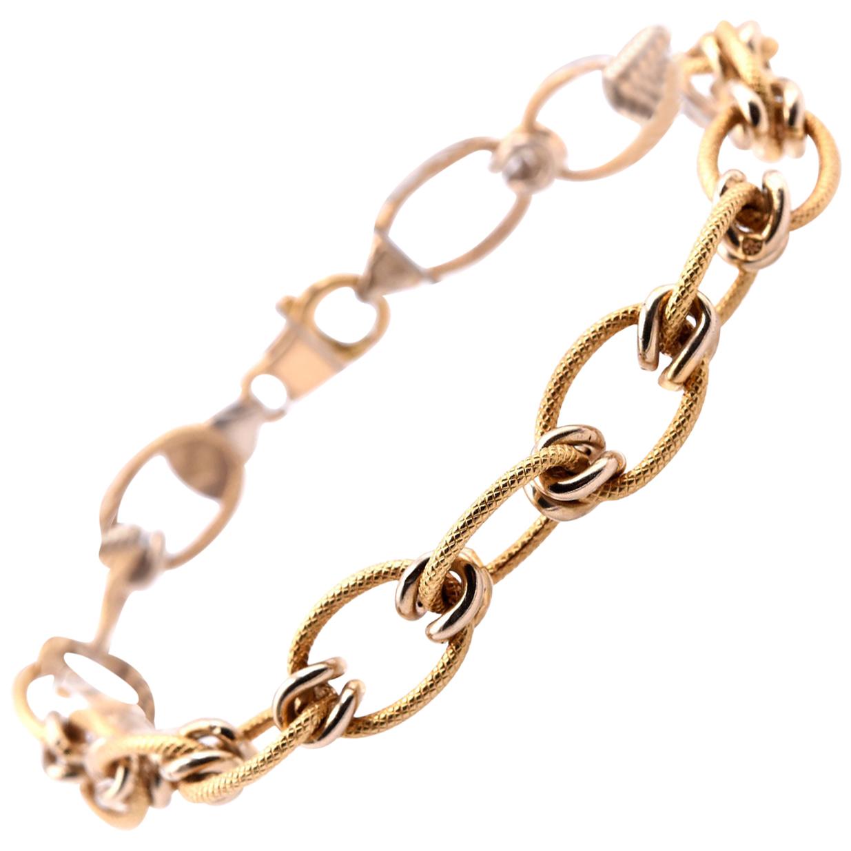 18 Karat Yellow Gold Italian Designed “Creazioni” Textured Oval Link Bracelet