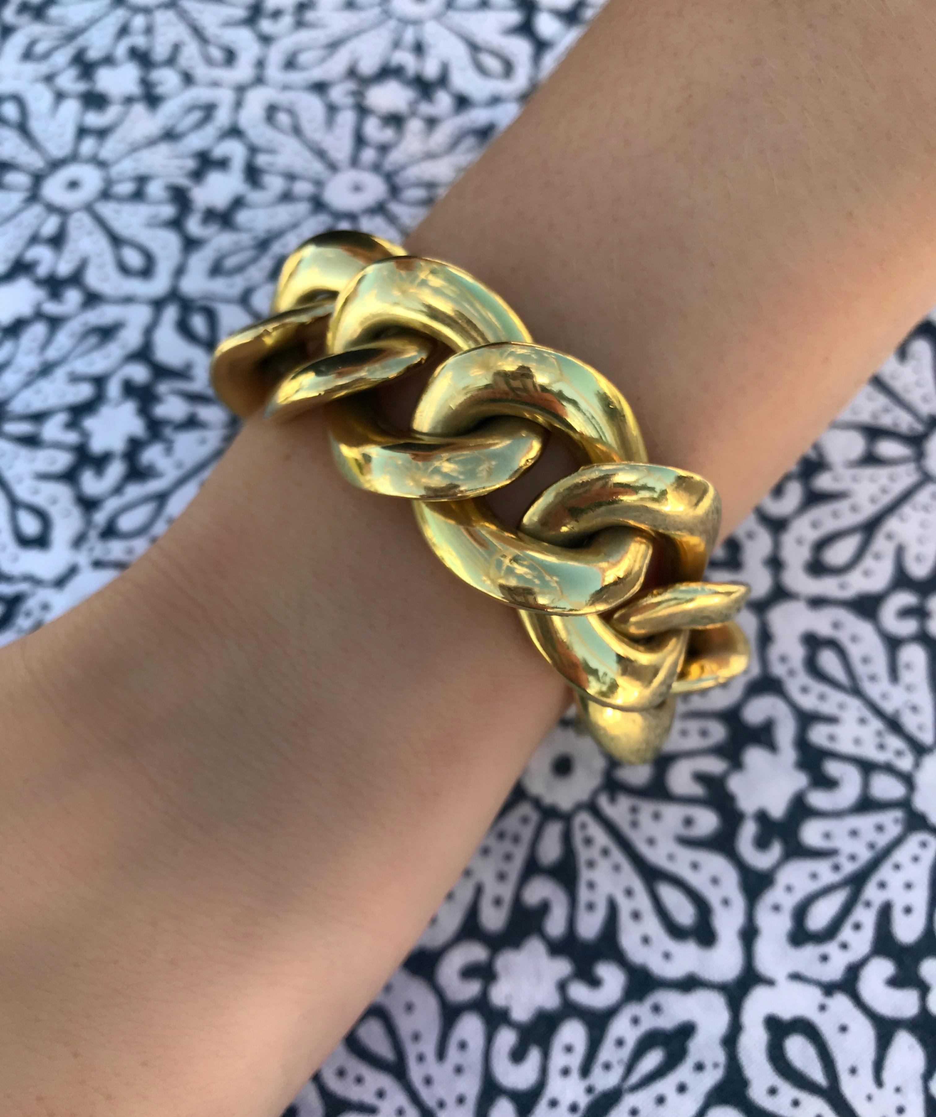 18 Karat Yellow Gold Italian Flat Curb Link Bracelet For Sale 6