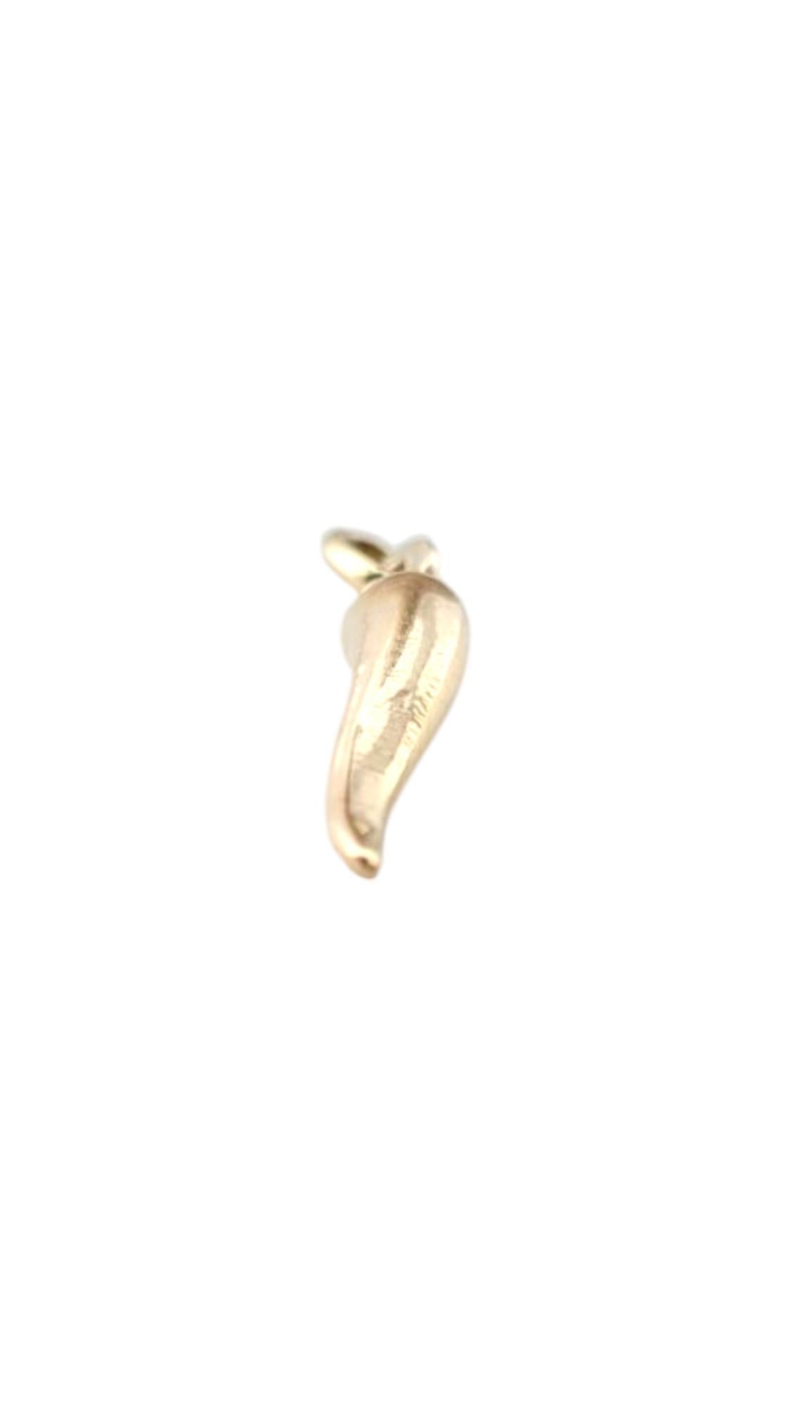 18 Karat Yellow Gold Italian Horn Charm #20906 In Good Condition In Washington Depot, CT
