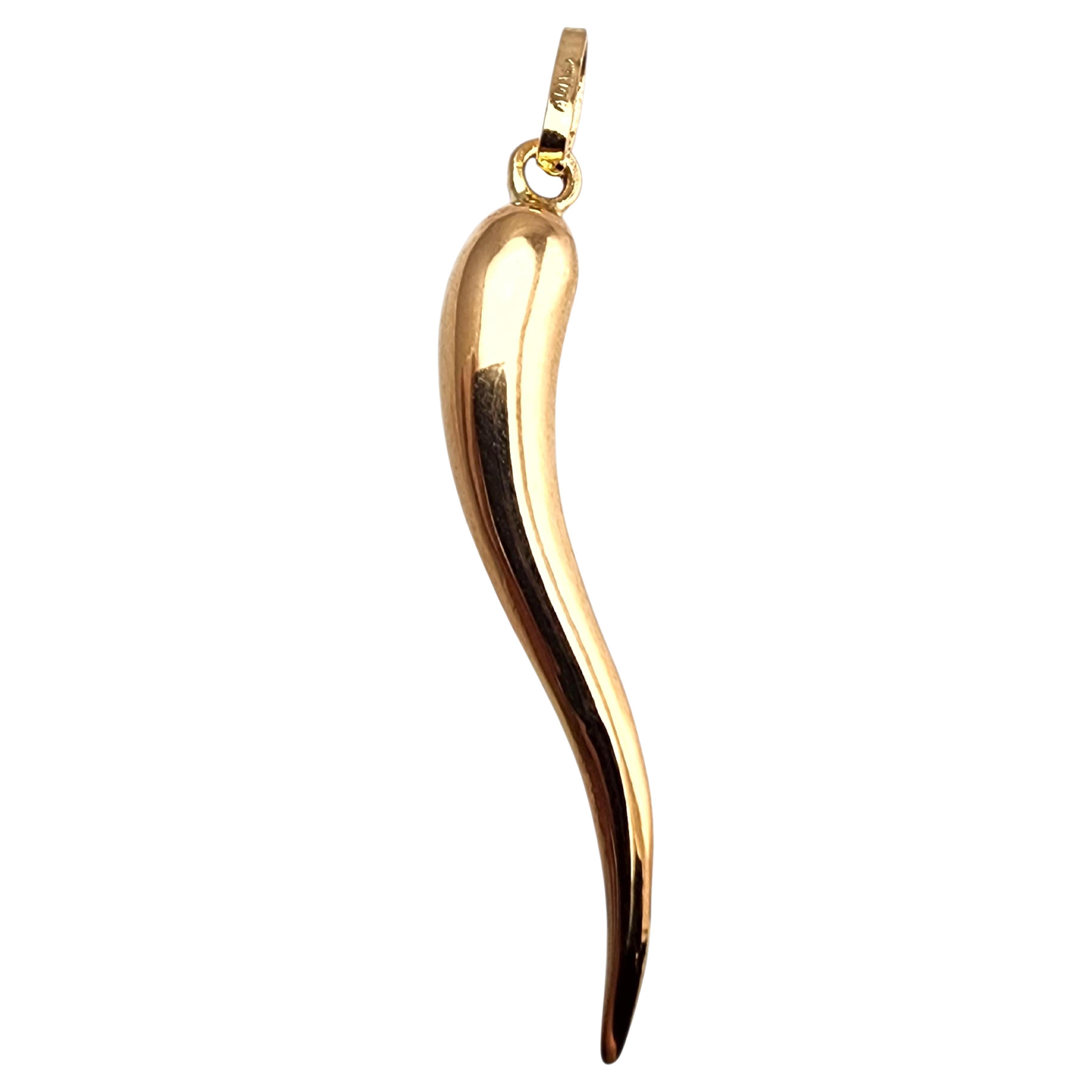 18 Karat Yellow Gold Italian Horn Pendant #24058