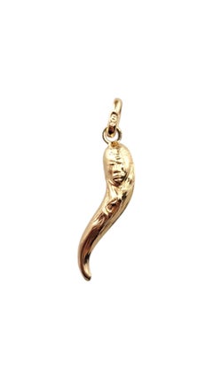 18 Karat Yellow Gold Italian Horn with Lady Justice Charm #20898