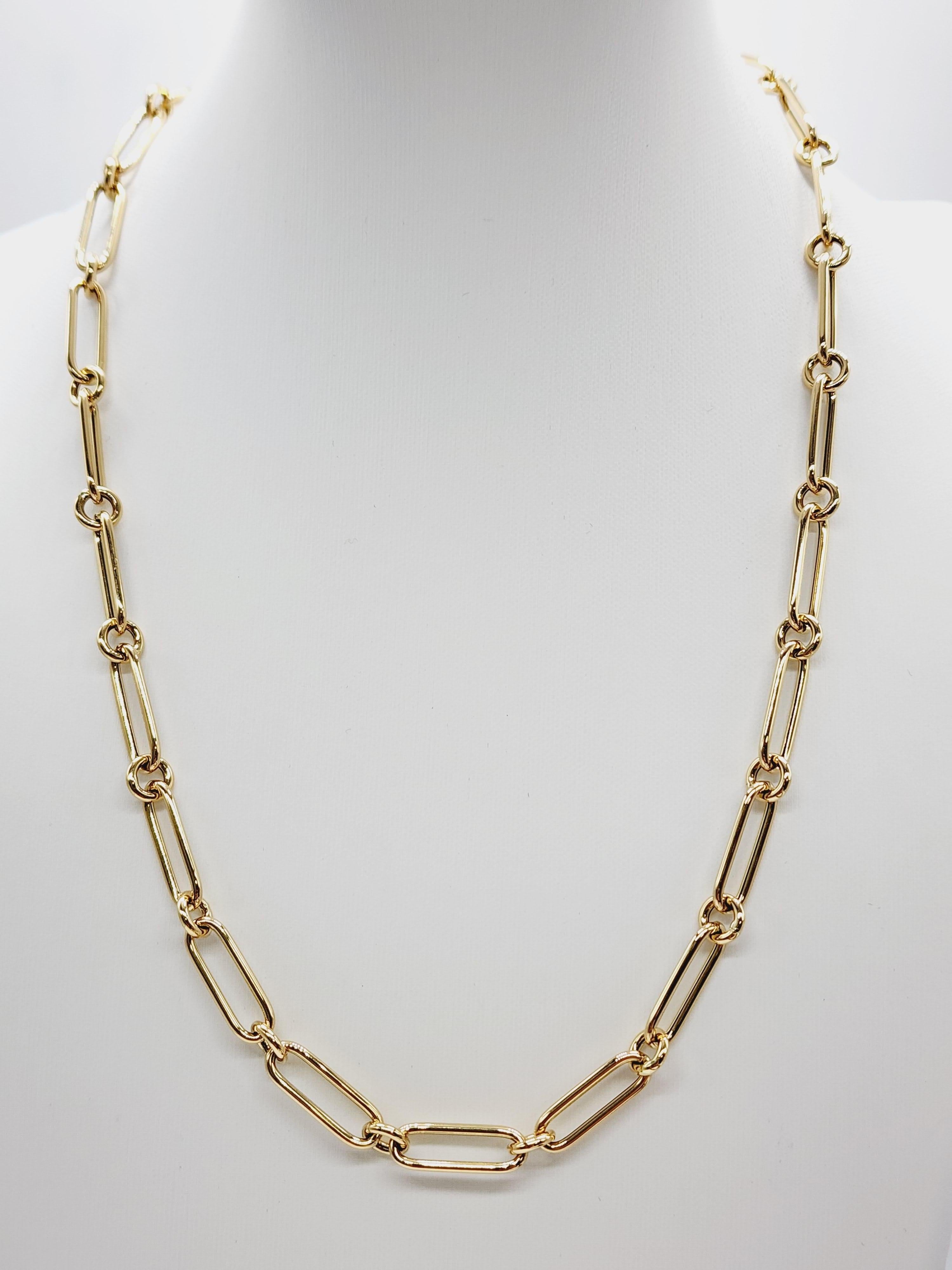 Italian made designer 18k gold link chain necklace in yellow gold. A modern, edgy, and timeless necklace chain.

Links: Approx. 5.5 mm wide
Weight: 18'' length is approx. 13 grams
Hollow Yellow Chain 18K Yellow Gold. 
Light weight easy to wear.