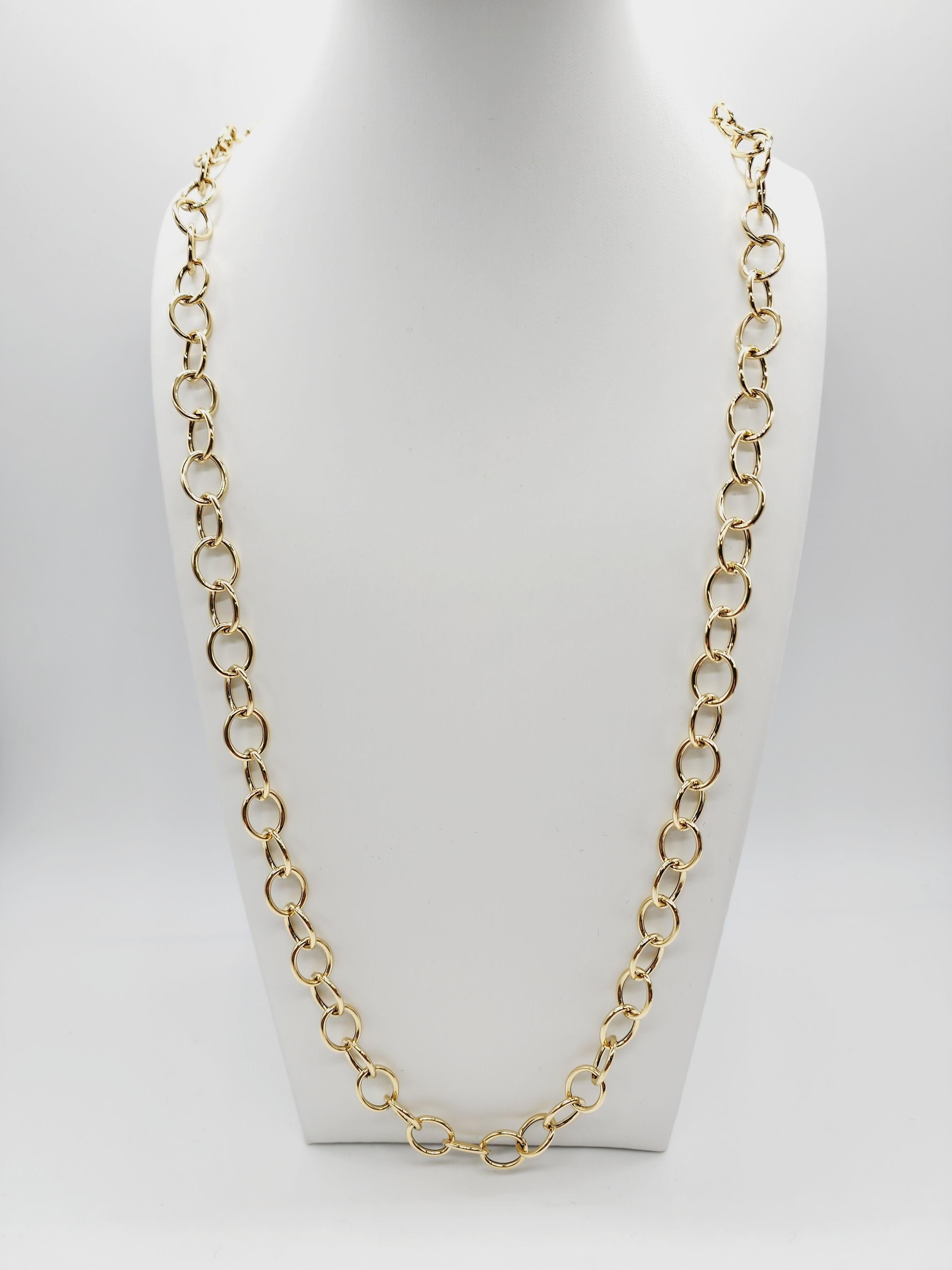 Italian made designer 18k gold link chain necklace in yellow gold. A modern, edgy, and timeless necklace chain.

Links: Approx. 9.5 mm wide
Weight: 28'' length is approx. 13.50 grams
Hollow Yellow Chain 18K Yellow Gold. 
Light weight easy to wear.