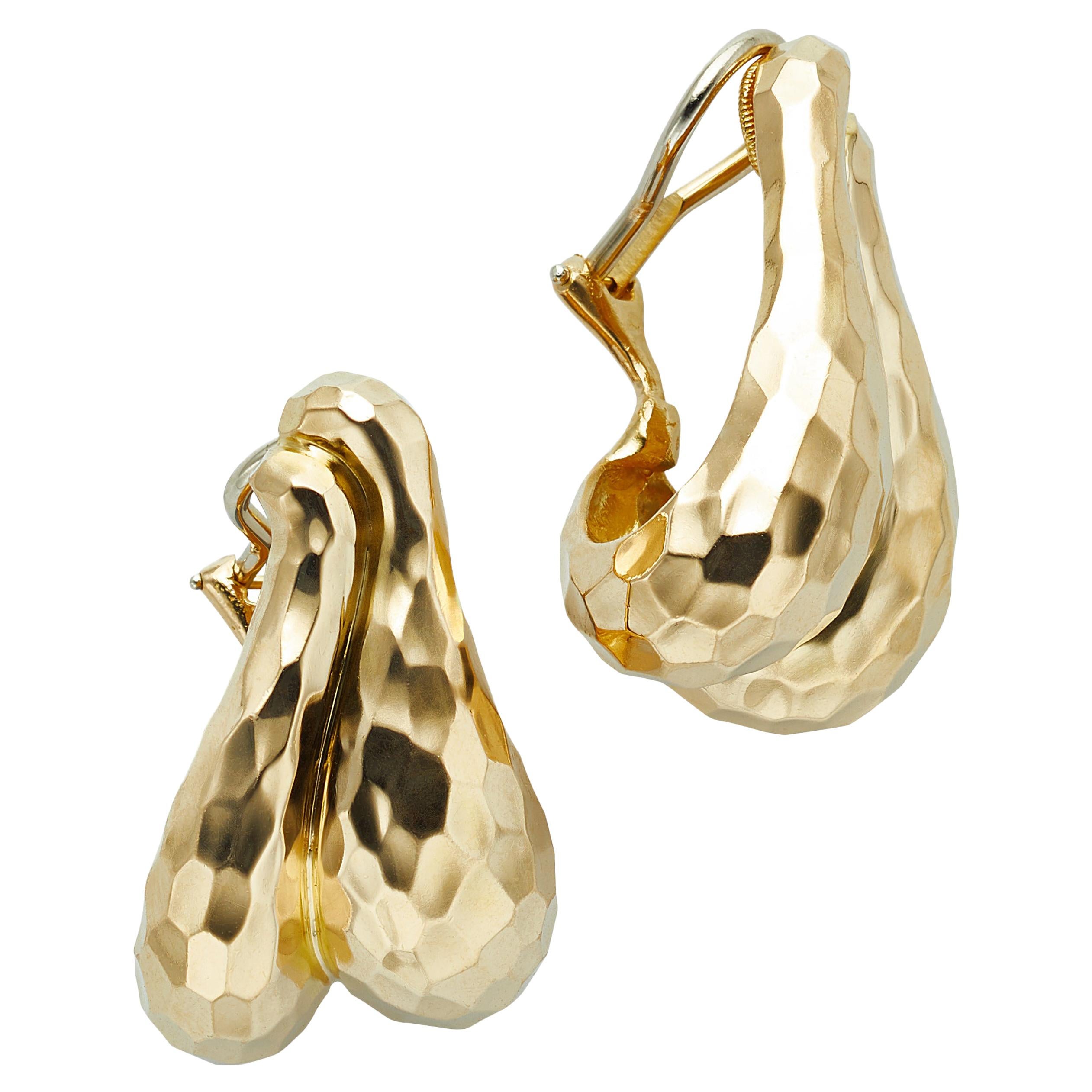 18 Karat Yellow Gold Tapered Half Hoop Earrings