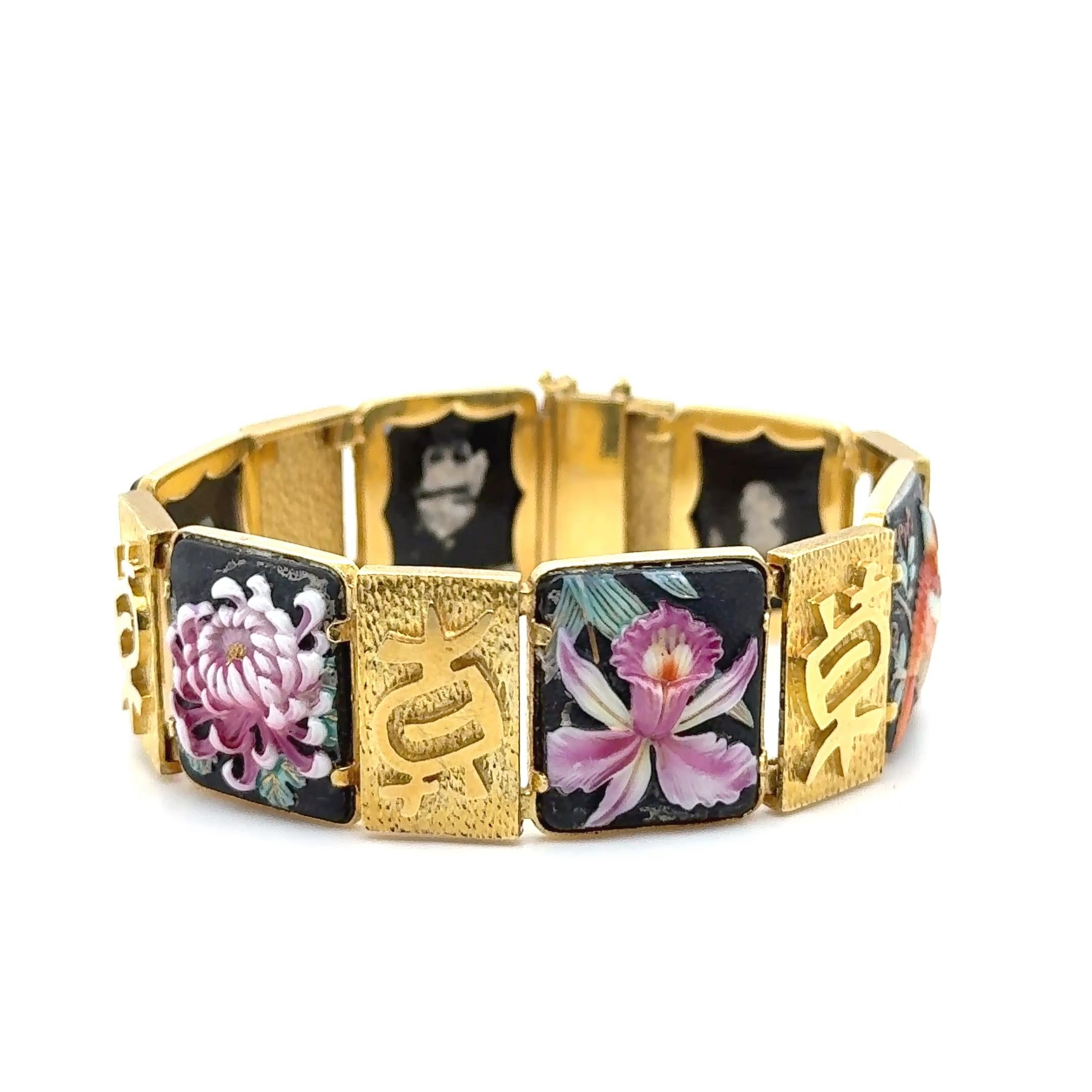 Bracelet en or jaune 18 carats en émail japonais Kanji avec symbole de longévité en vente 1