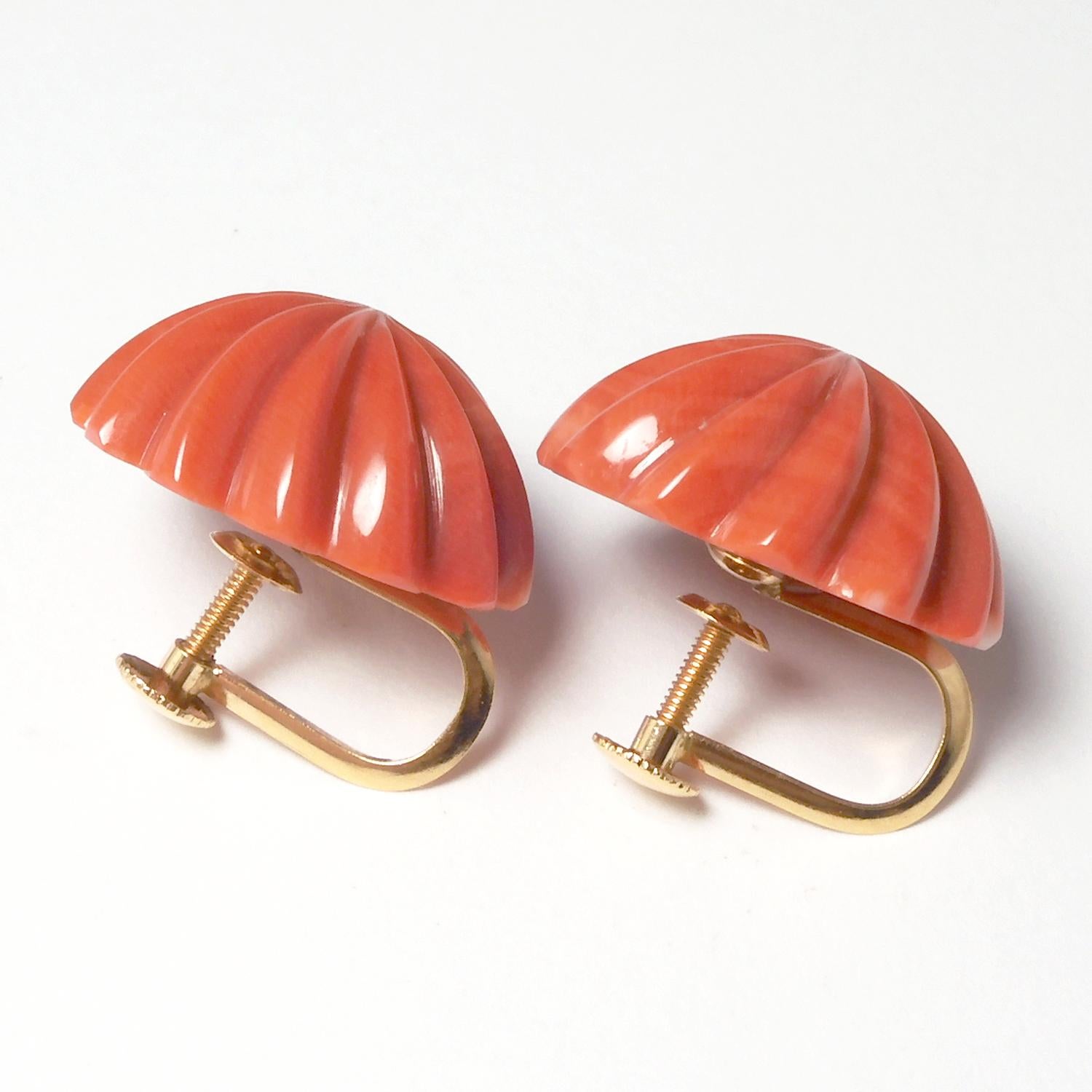 Women's 18 Karat Yellow Gold Japanese Momoiro Sang Coral Earrings For Sale