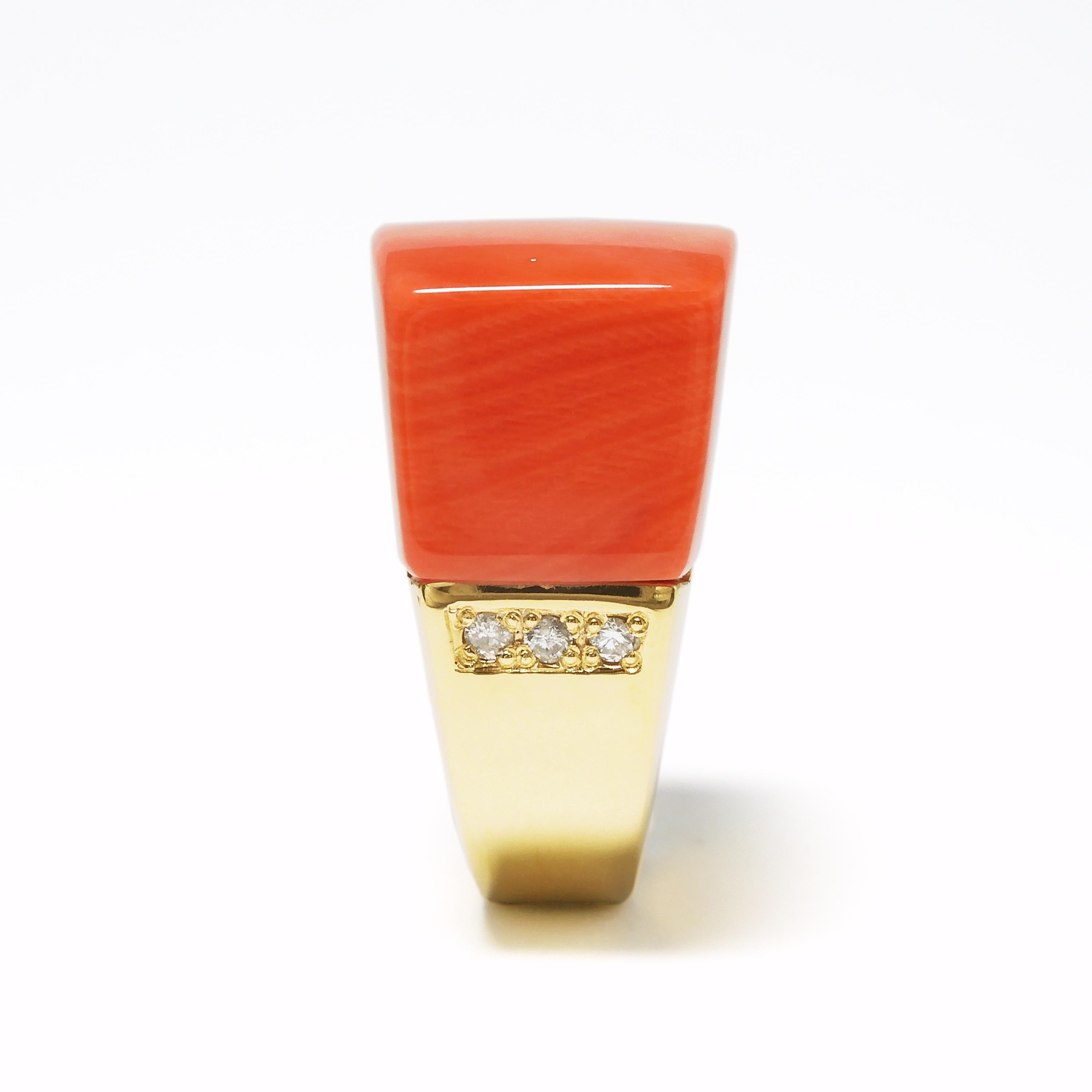 Square Cut 18 Karat Yellow Gold Japanese Momoiro Sango Coral Ring with Diamonds For Sale