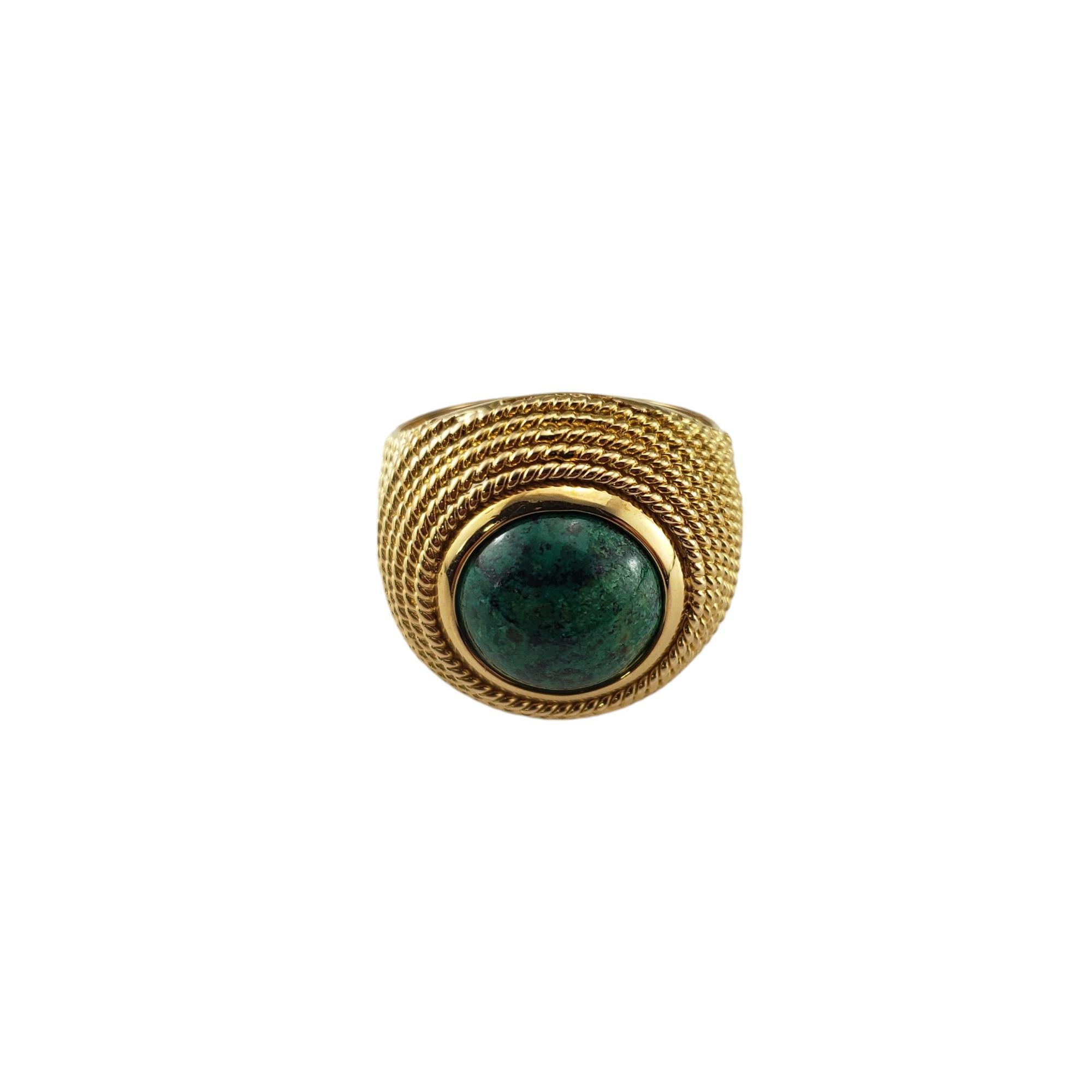 18 Karat Yellow Gold Jasper Chalcedony Ring Size 9

This elegant ring features one round jasper chalcedony gemstone (10 mm) set in beautifully detailed 18K yellow gold.  

Width: 20 mm. Shank: 5 mm.

Stamped: 18K

Ring Size: 9

Weight: 7.4 dwt.