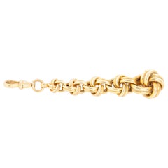 Vintage 18 Karat Yellow Gold Knot Lapel Pin