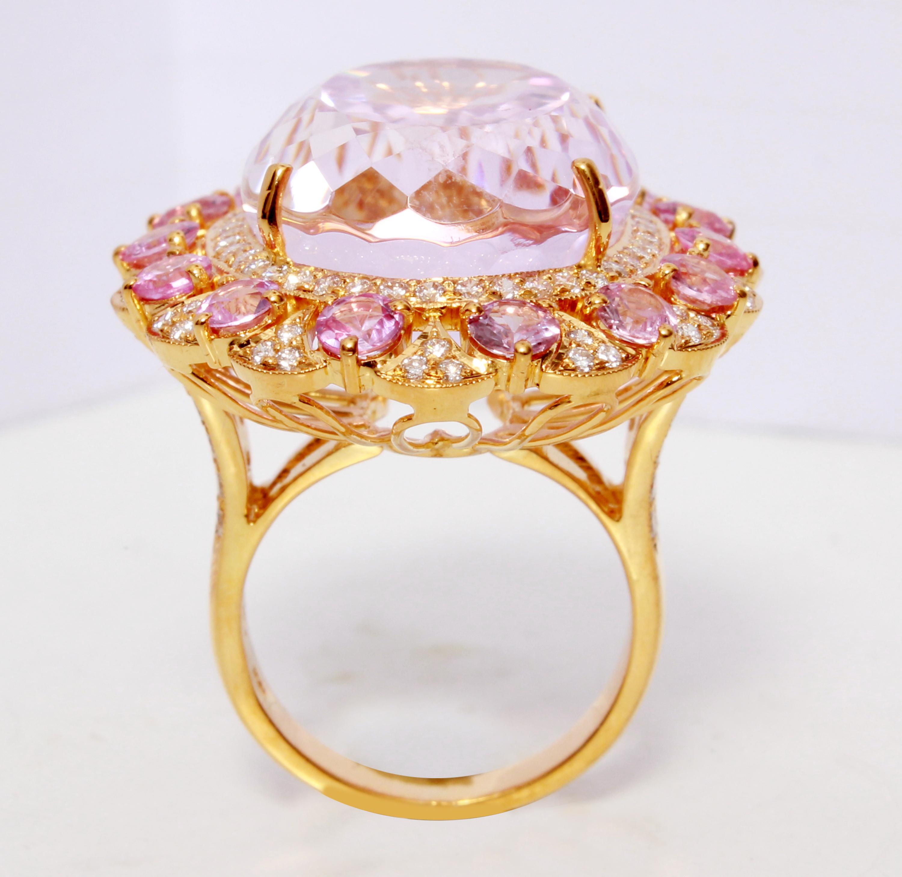 Modern 18K Yellow Gold Kunzite with Pink Sapphire and Diamond Ring For Sale