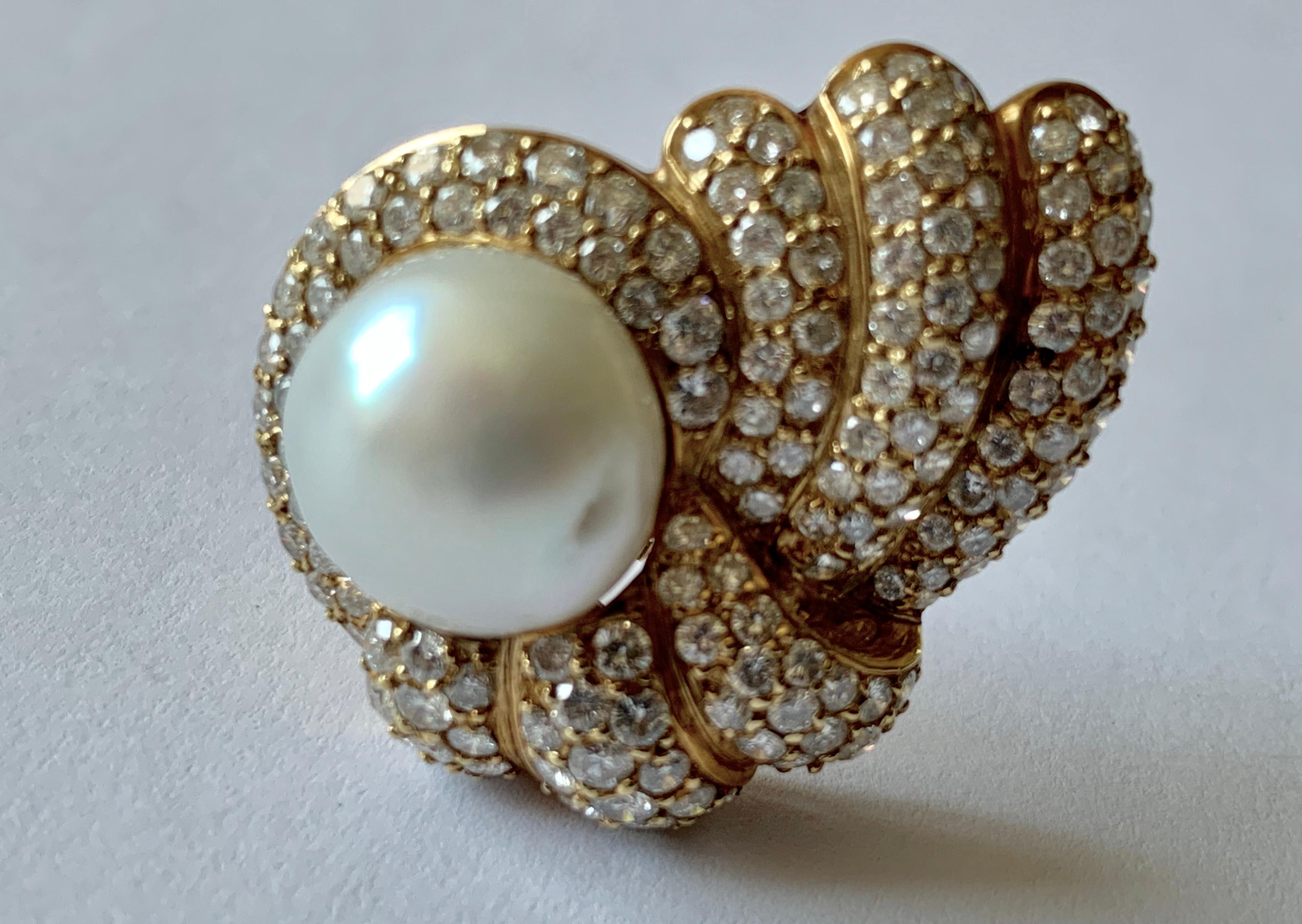 Women's 18 Karat Yellow Gold Ladies Clip-On Earrings with South Sea Pearls and Diamonds For Sale