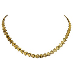 18 Karat Yellow Gold Ladies Fancy Heart Link Necklace Italy