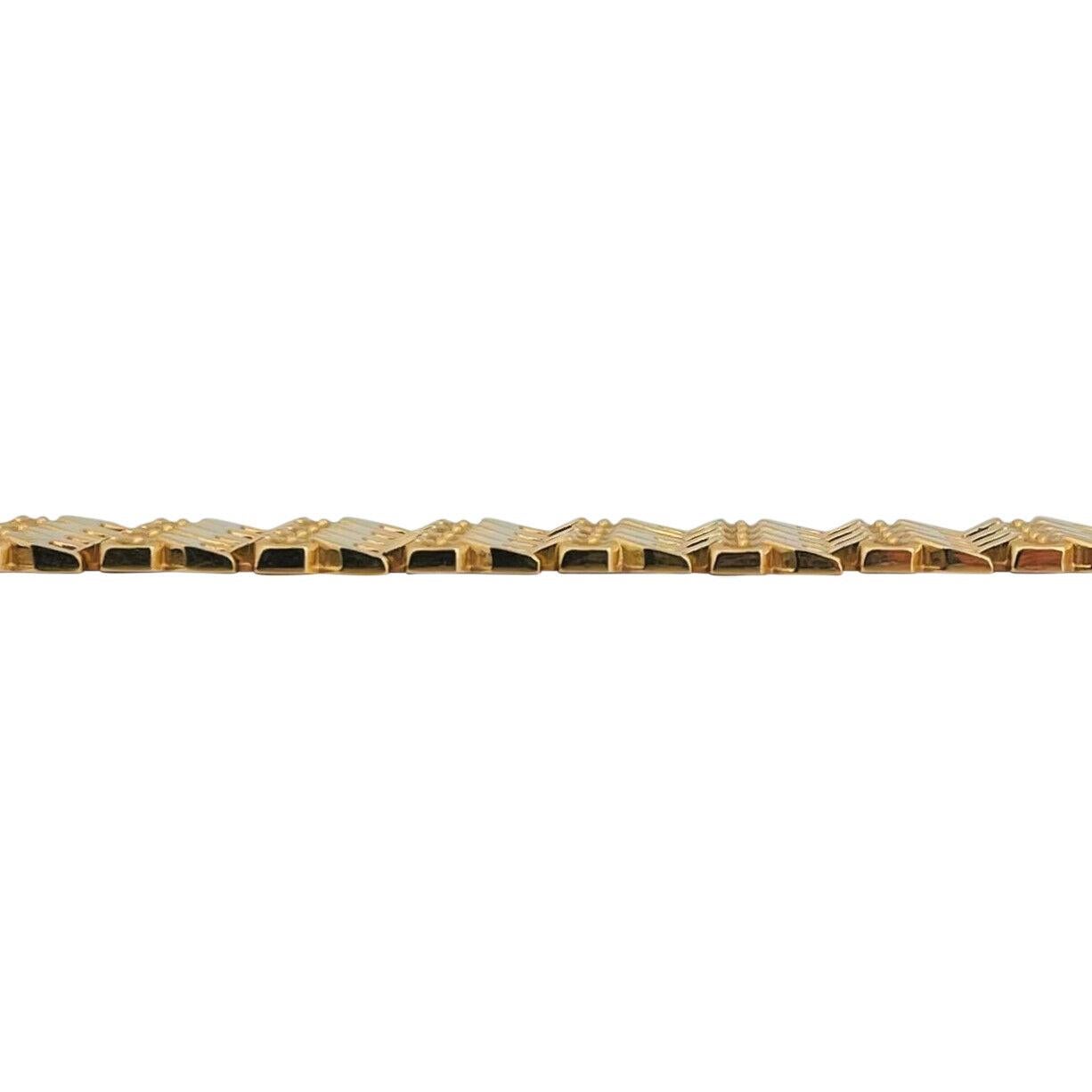 18 Karat Yellow Gold Ladies Vintage Fancy Link Bracelet Italy In Good Condition In Guilford, CT