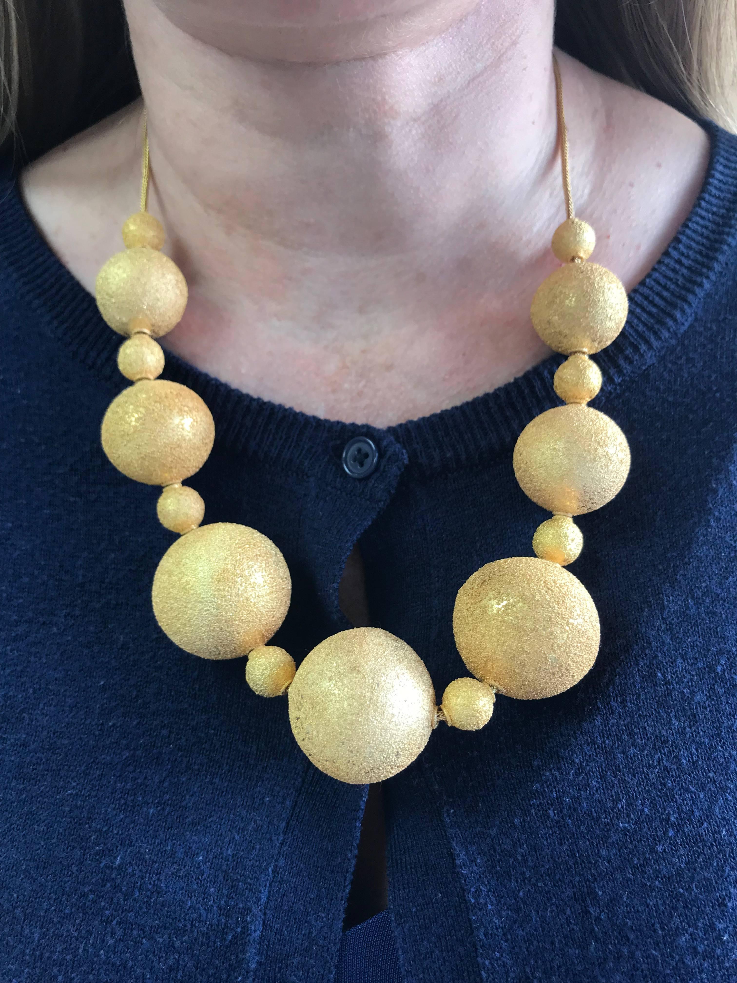 Women's 18 Karat Yellow Gold Large Bead Necklace