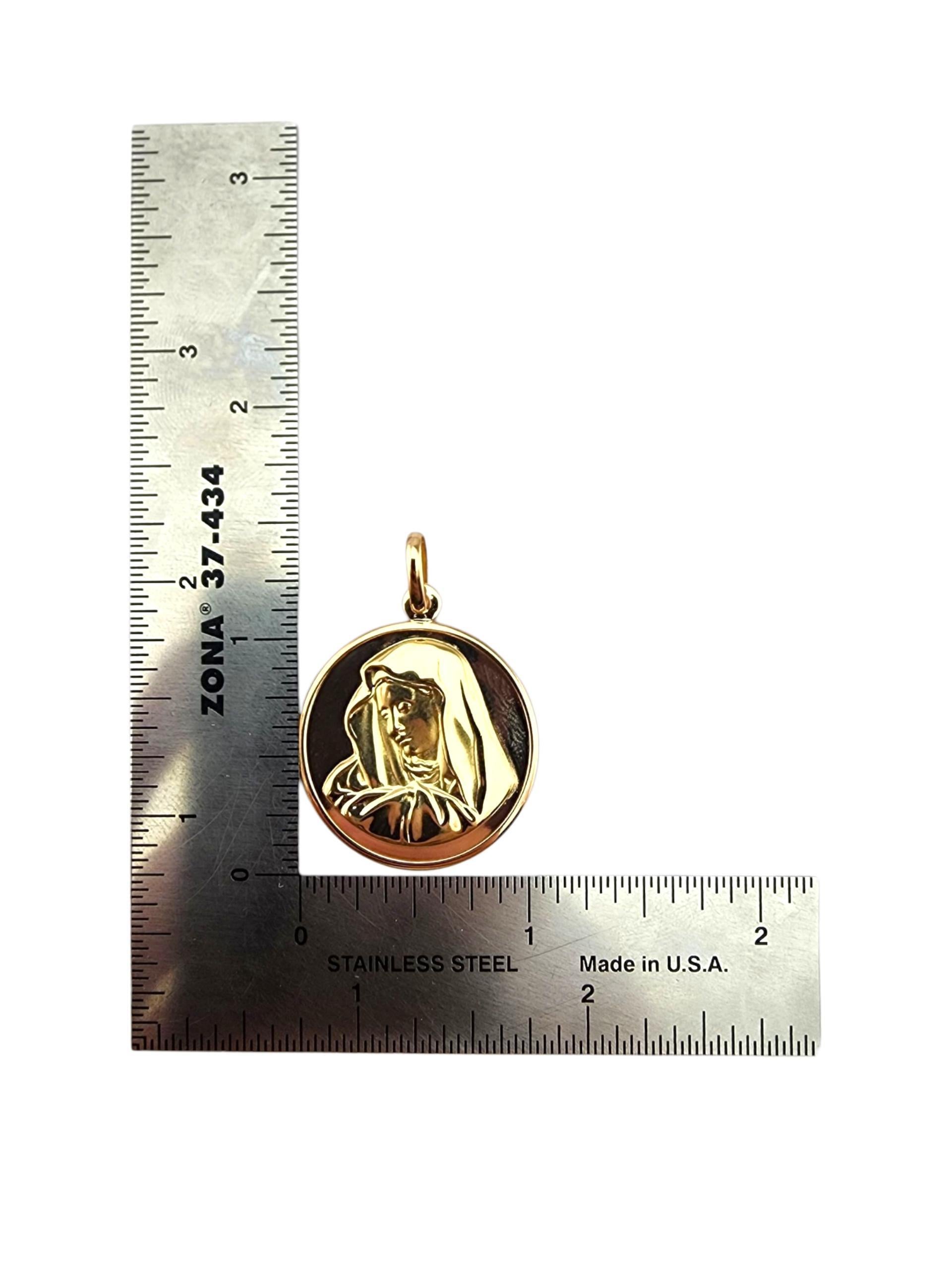 Pendentif en or jaune 18 carats Vierge Marie Sainte Mère #23164 en vente 3