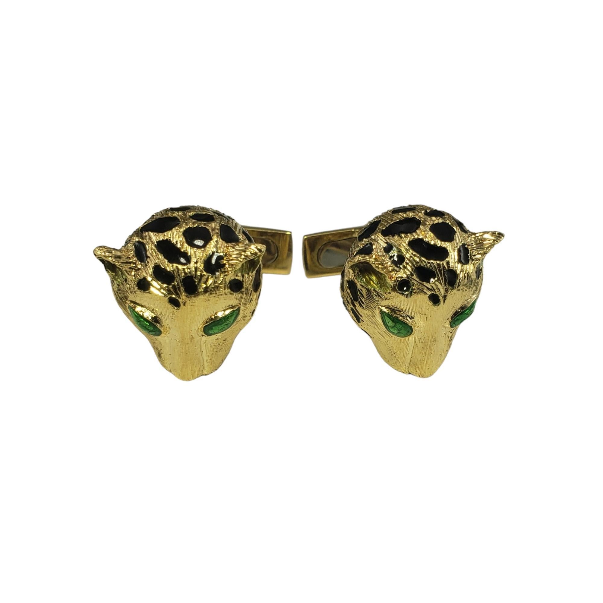 Vintage 18K Yellow Gold Leopard Cufflinks-

These elegant leopard cufflinks are crafted in meticulously detailed 18K yellow gold and colorful enamel.

Size: 18 mm x 17 mm

Stamped: K18 ITALY

Weight: 19.6 gr./ 12.6 dwt.

Very good condition,