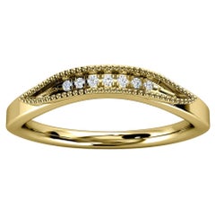 18 Karat Yellow Gold Lille Curved Milgrain Diamond Ring