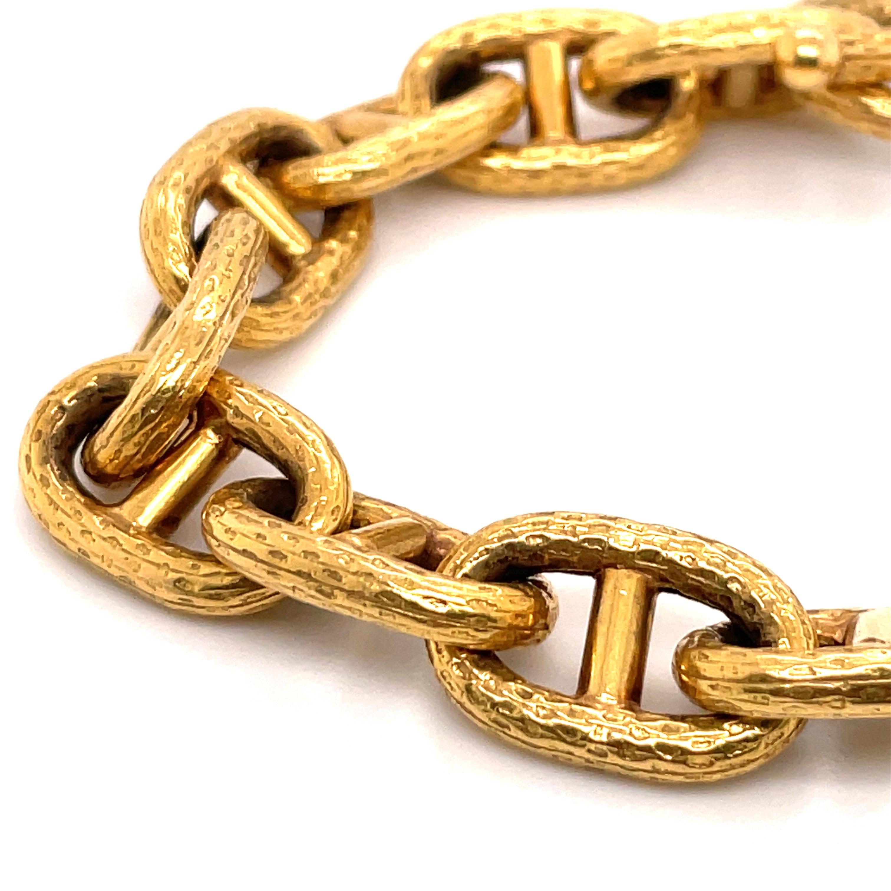 18 Karat Yellow Gold Link Bracelet 32.8 Grams 1