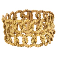 18 Karat  Yellow Gold Link Bracelet, France Circa 1950