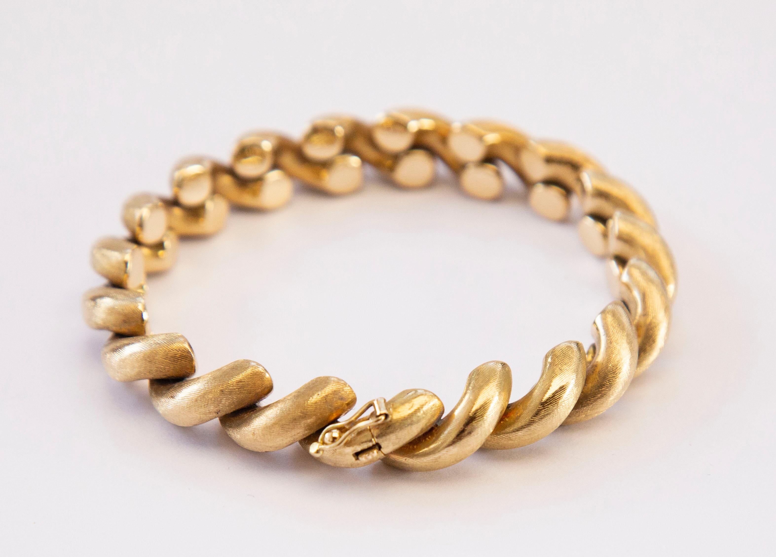 Bracelet à maillons en or jaune 18 carats de Macaroni de San Marco  Pour femmes en vente
