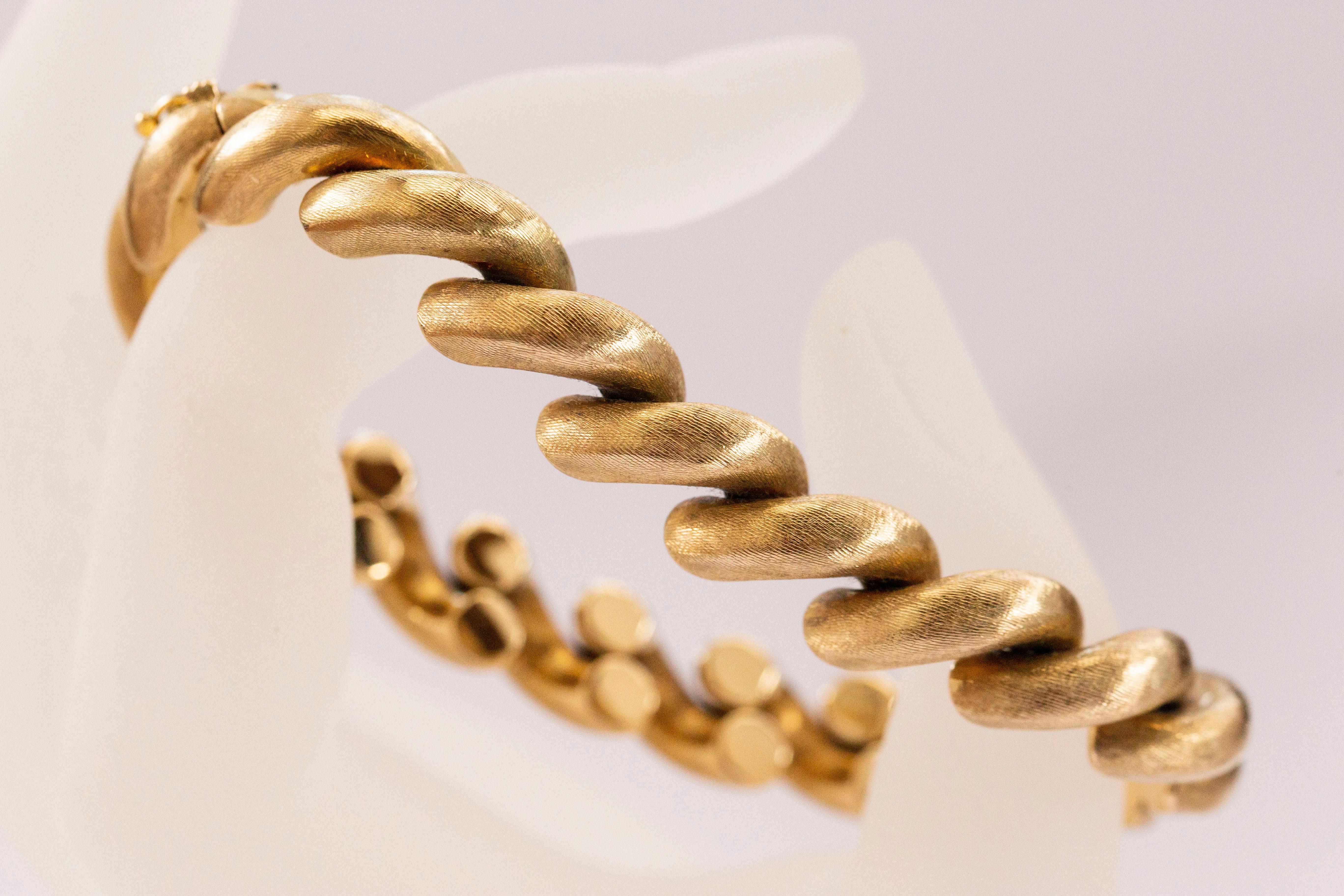 18 Karat Yellow Gold Link San Marco Macaroni Bracelet  In Good Condition For Sale In Arnhem, NL