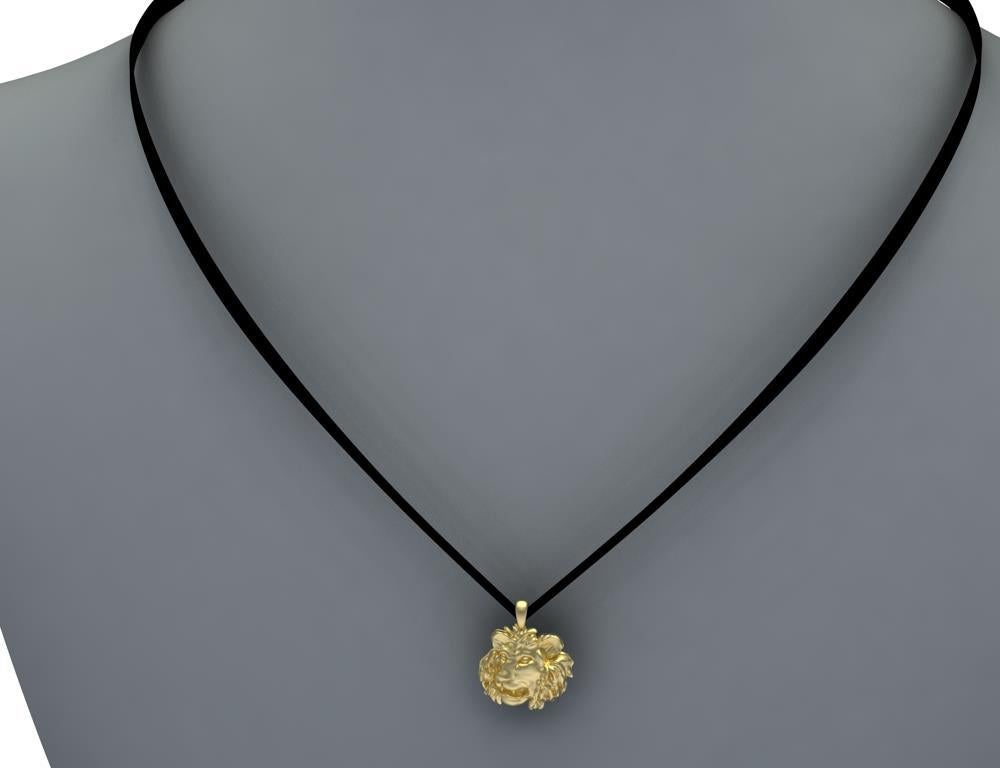 Contemporain Collier pendentif lion en or jaune 18 carats avec pendentif en vente