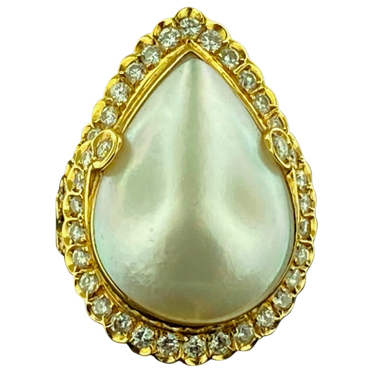 18 Karat Yellow Gold Mabe Pearl Ring with Diamonds