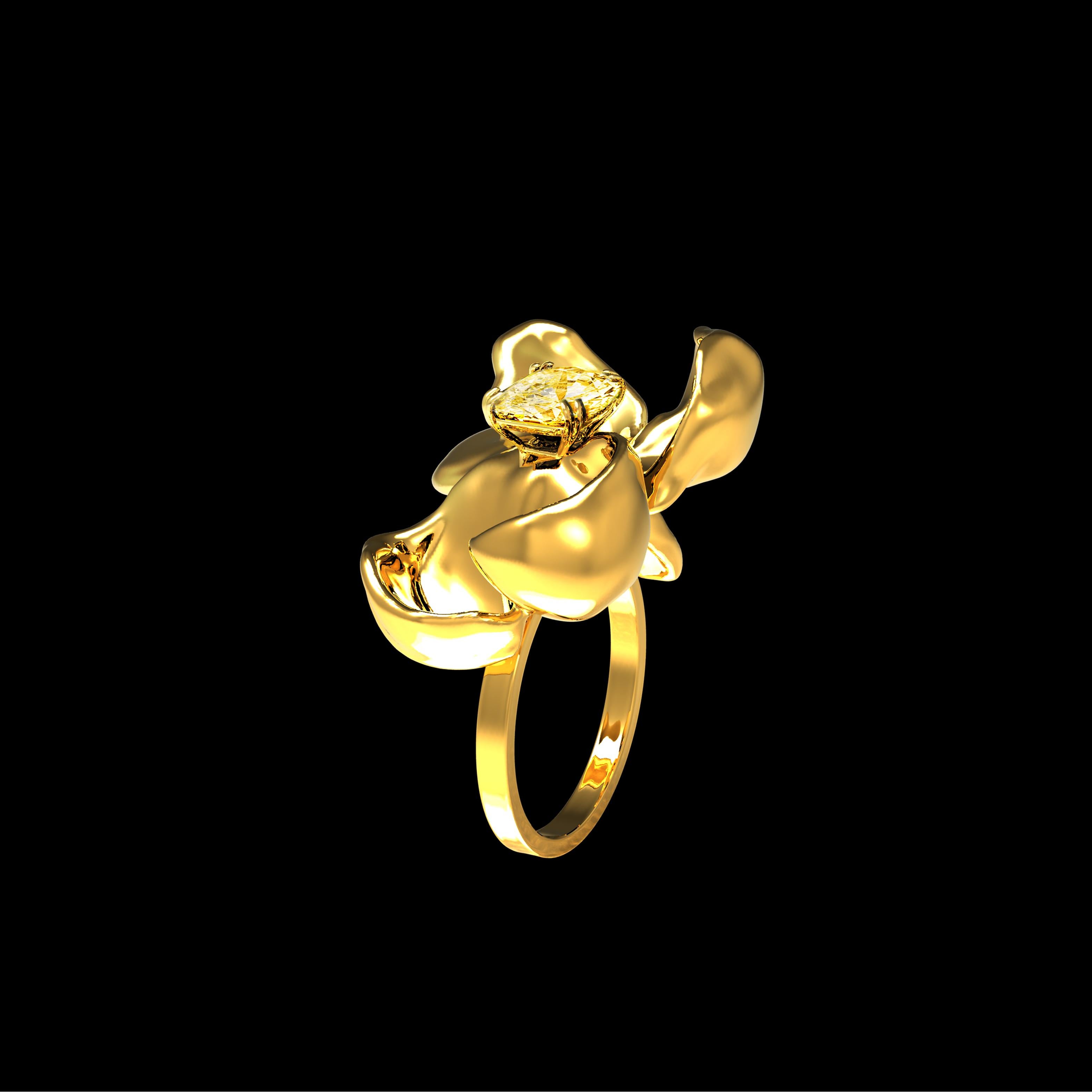 Bague de fiançailles Magnolia en or jaune avec diamant jaune d'un carat Neuf - En vente à Berlin, DE