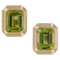 18 Karat Gelbgold „Manhattan“ Peridot-Ohrringe von Goshwara