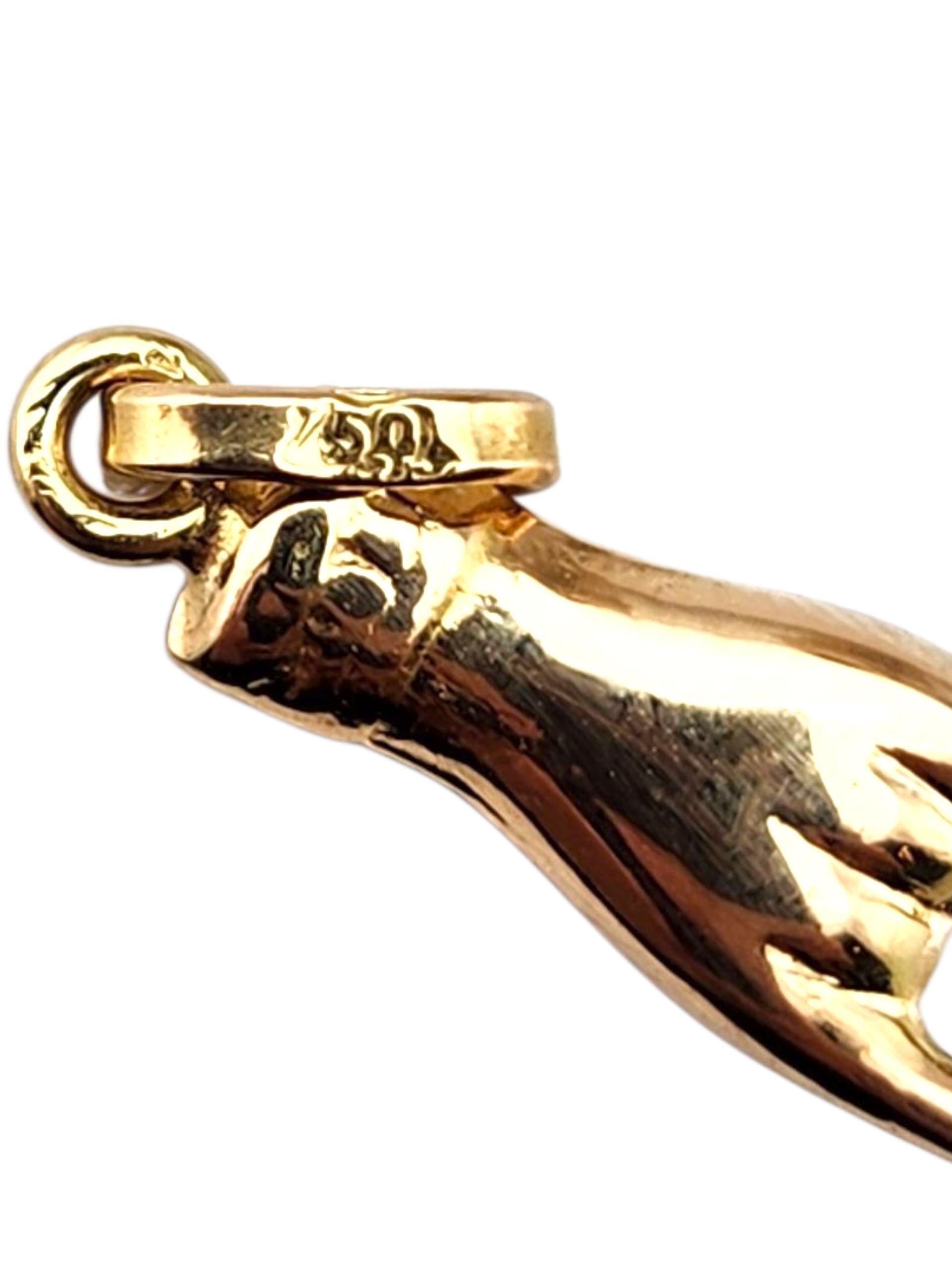 Mano Cornuto in oro giallo 18 carati - Charm di buona fortuna #23184 in vendita 2