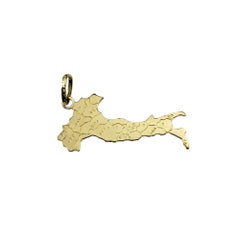 18 Karat Yellow Gold Map of Italy Charm Pendant #19163