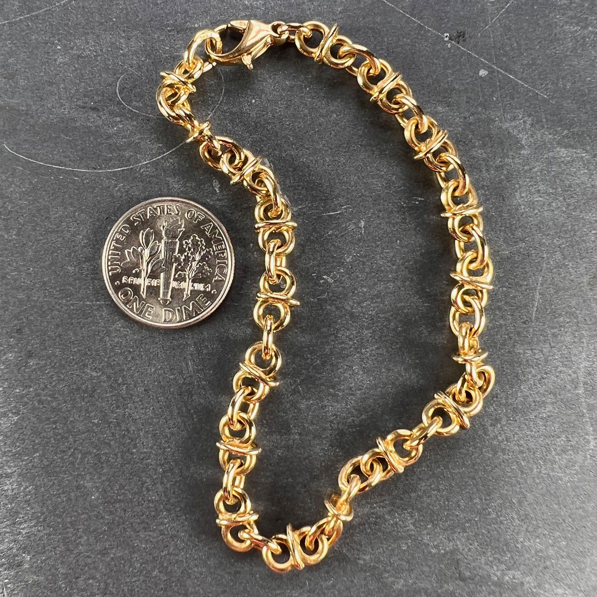 18 Karat Yellow Gold Mariner Chain Link Bracelet For Sale 5