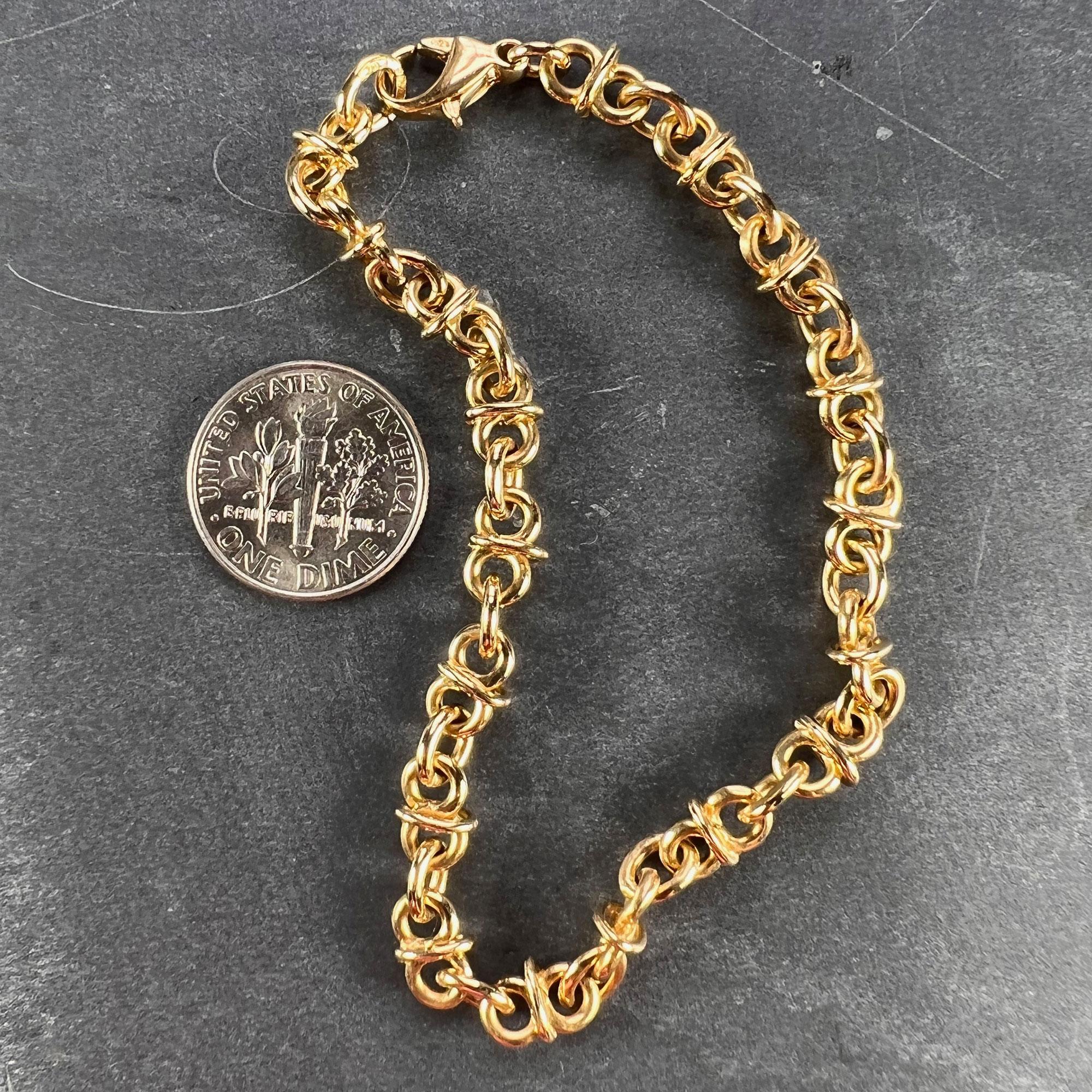 18 Karat Yellow Gold Mariner Chain Link Bracelet 4