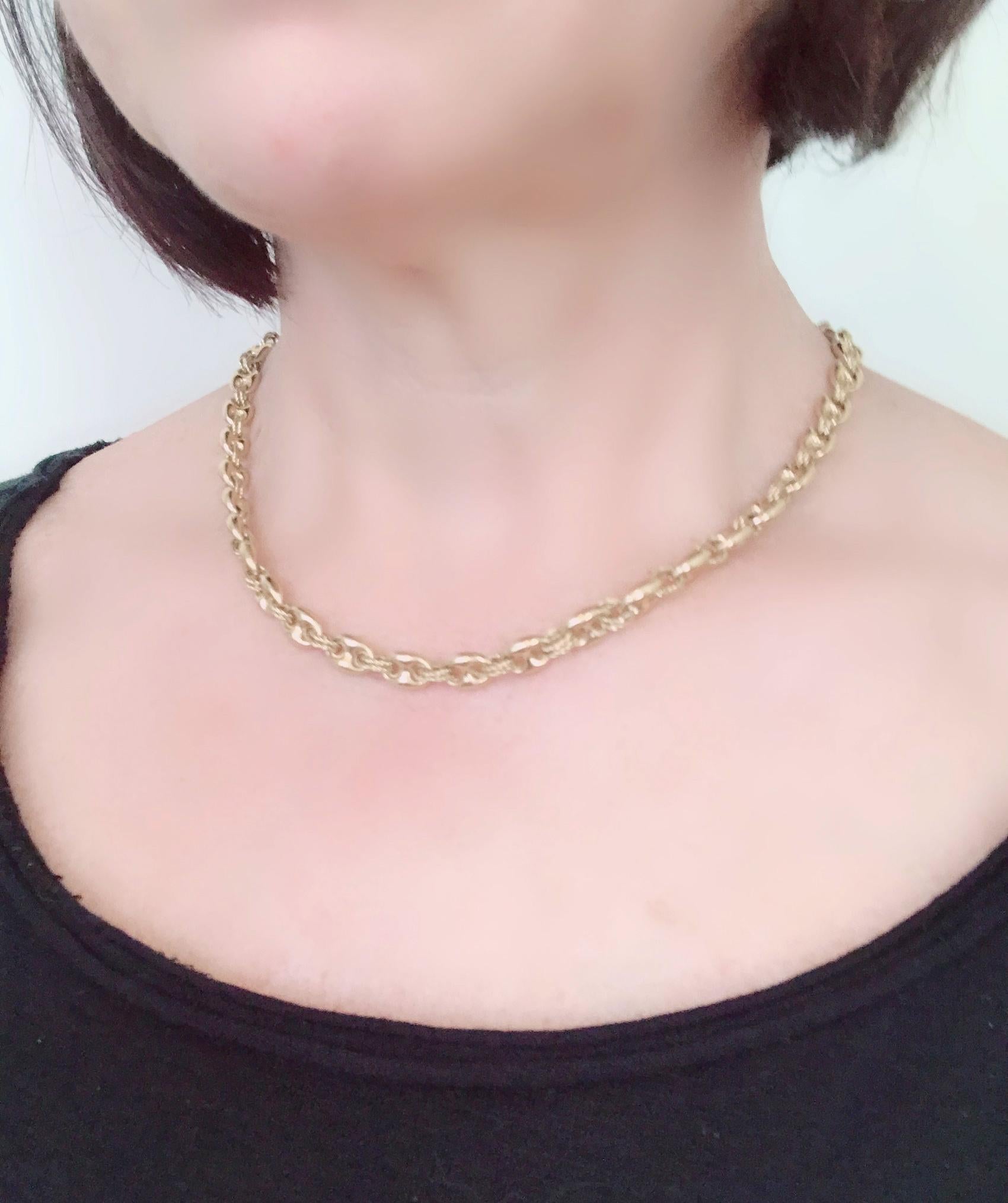 18 Karat Yellow Gold Nautical Link Chain Necklace with Diamond Set Sun Charm 3