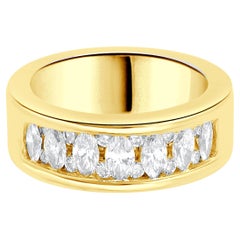 18 Karat Yellow Gold Marquise and Round Diamond Men’s Ring