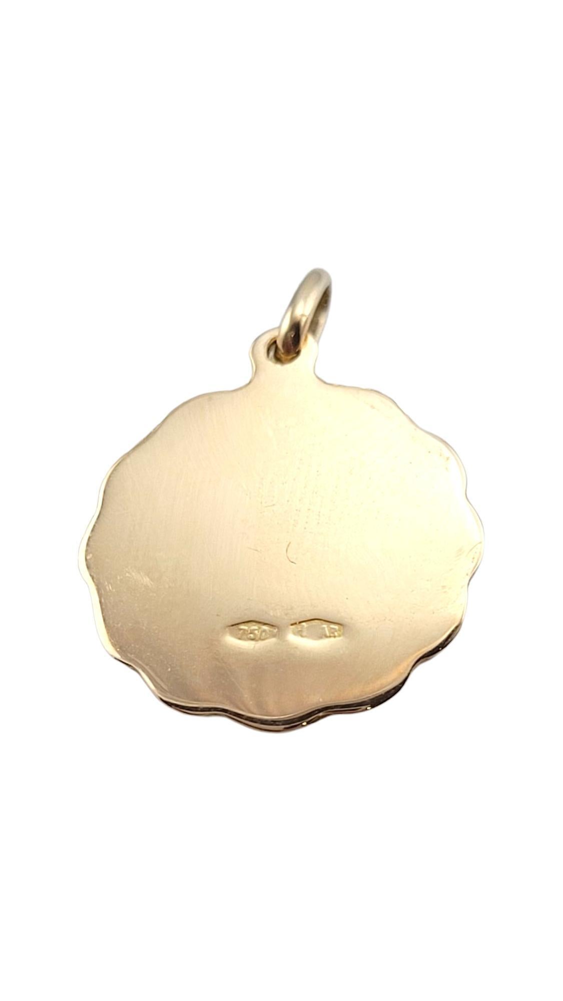 Ciondolo con medaglia di Maria e Gesù Bambino in oro giallo 18 carati #22263 In condizioni buone in vendita a Washington Depot, CT