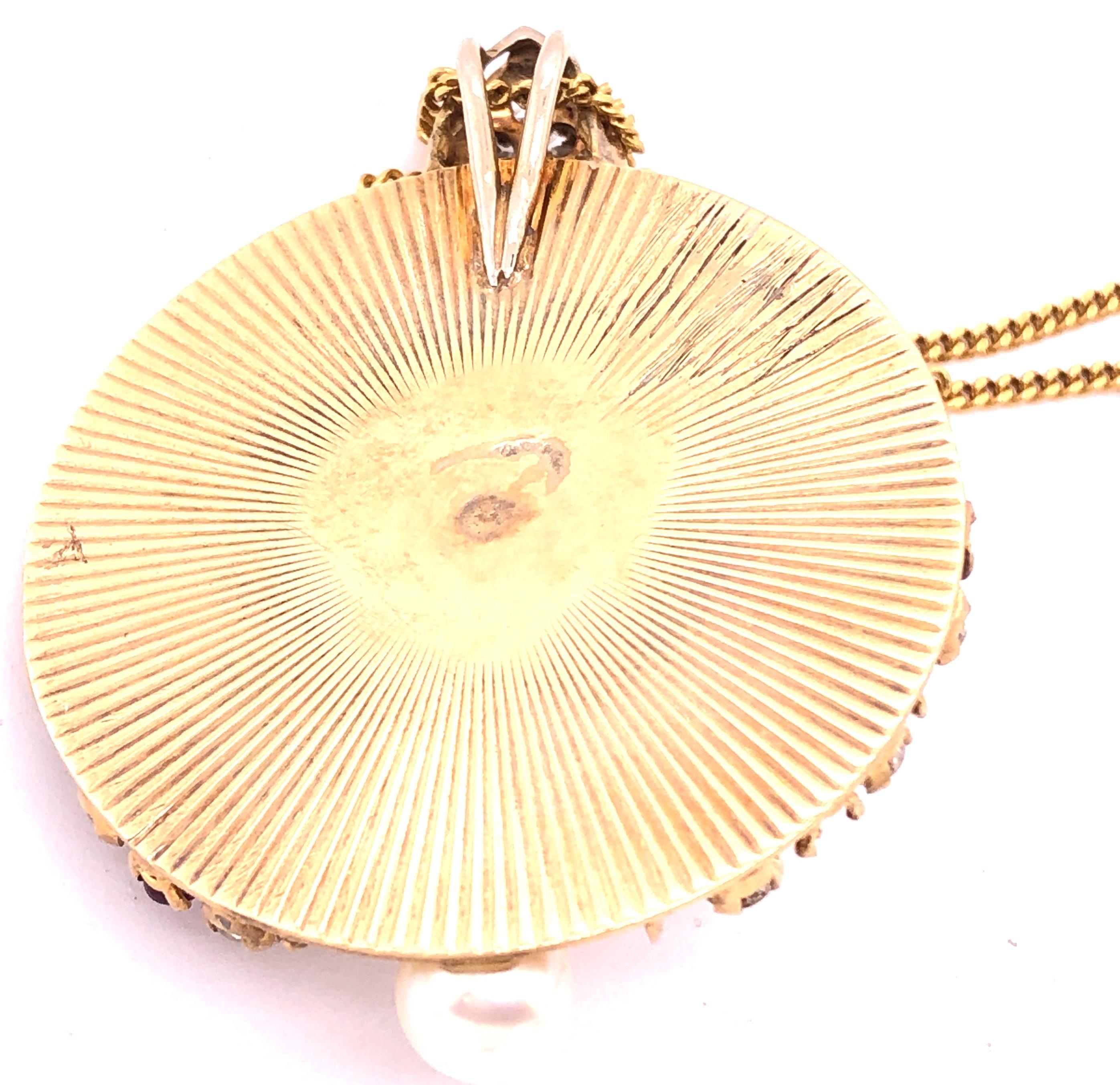 18 Karat Yellow Gold Medallion Pendant Style Necklace with Diamonds and Pearl For Sale 3