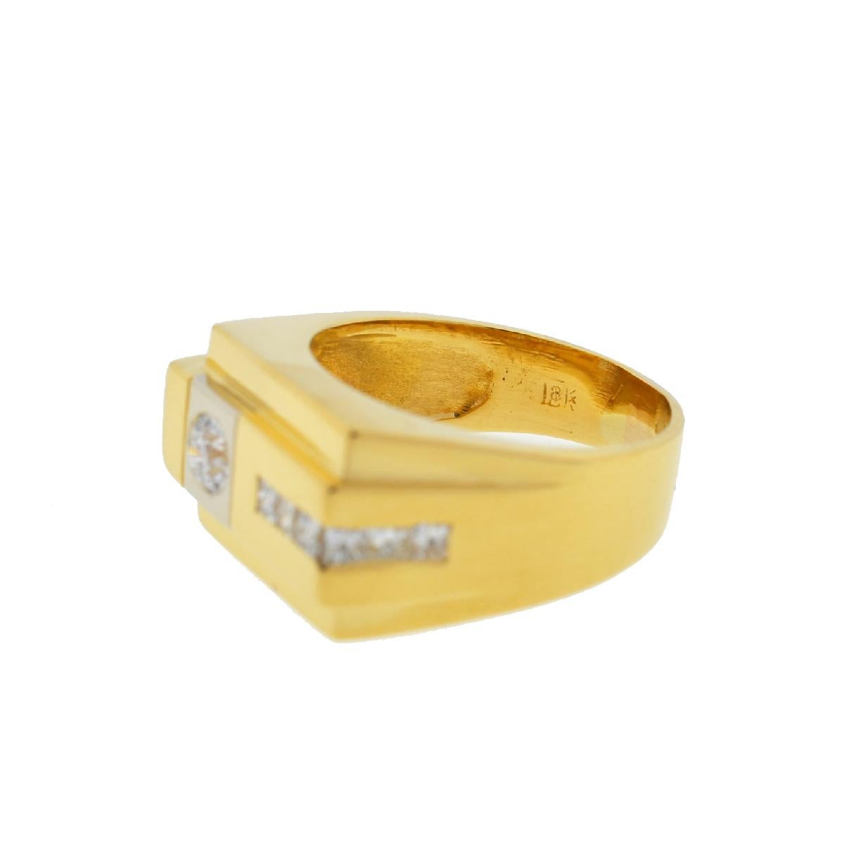18 Karat Yellow Gold Men's Diamond Band Ring .80 Carat In Excellent Condition In Boca Raton, FL