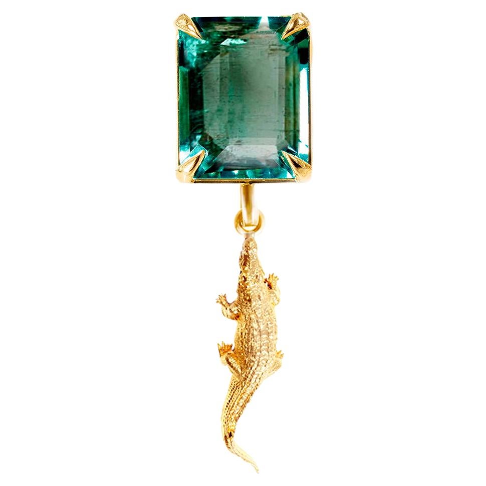 18 Karat Yellow Gold Mesopotamia Contemporary Brooch with Octagon Emerald