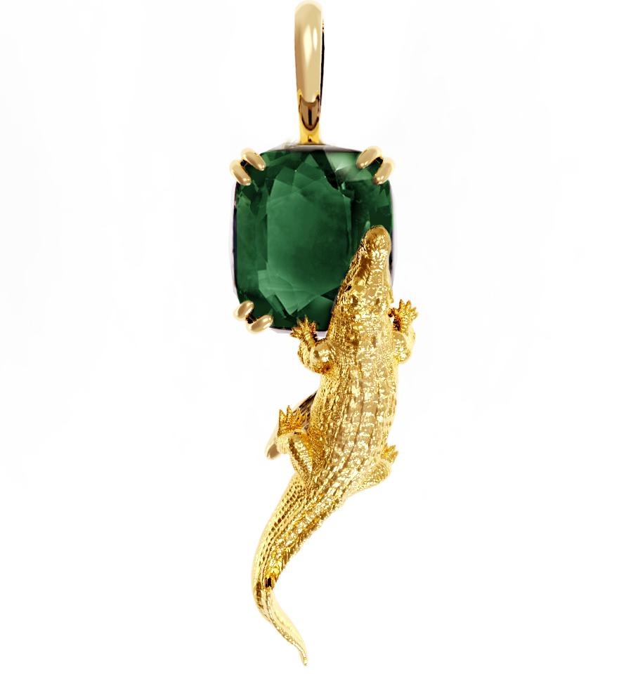 Contemporary Eighteen Karat Yellow Gold Mesopotamian Pendant Necklace with Green Tourmaline For Sale