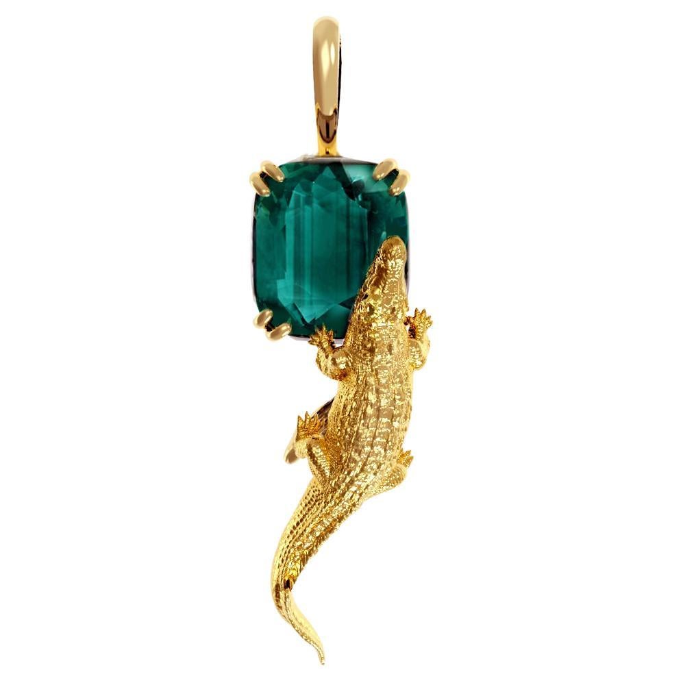 Yellow Gold Mesopotamian Pendant Necklace with Indicolite Tourmaline For Sale