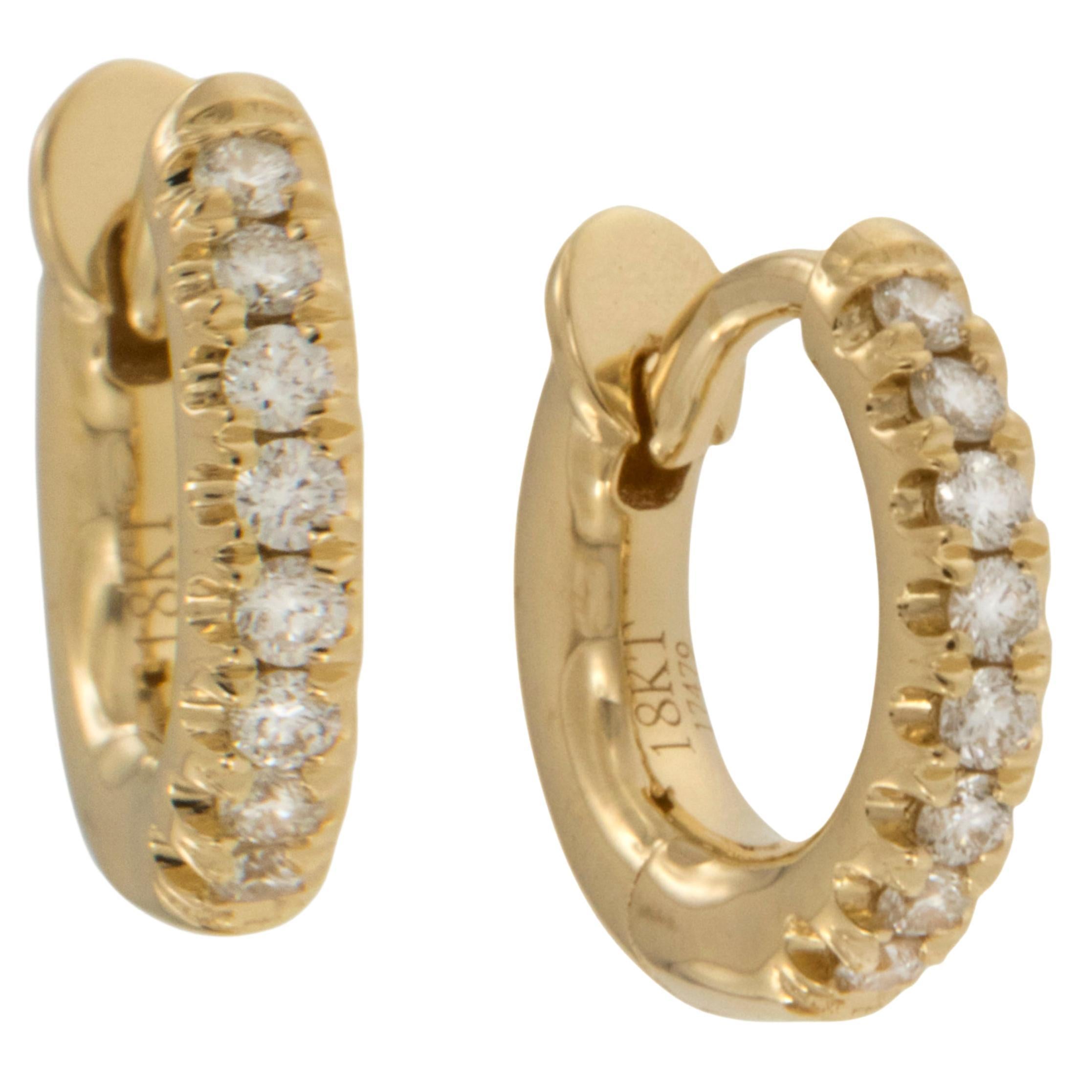 Créoles « Micro » en or jaune 18 carats et diamants en vente