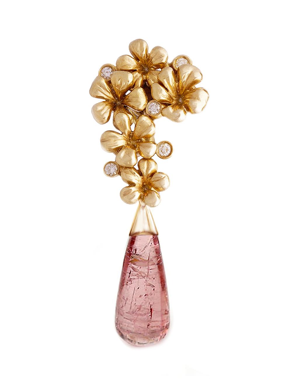 Moderne Cocktail-Ohrringe aus 18 Karat Gelbgold mit Diamanten und rosa Turmalin (Cabochon) im Angebot