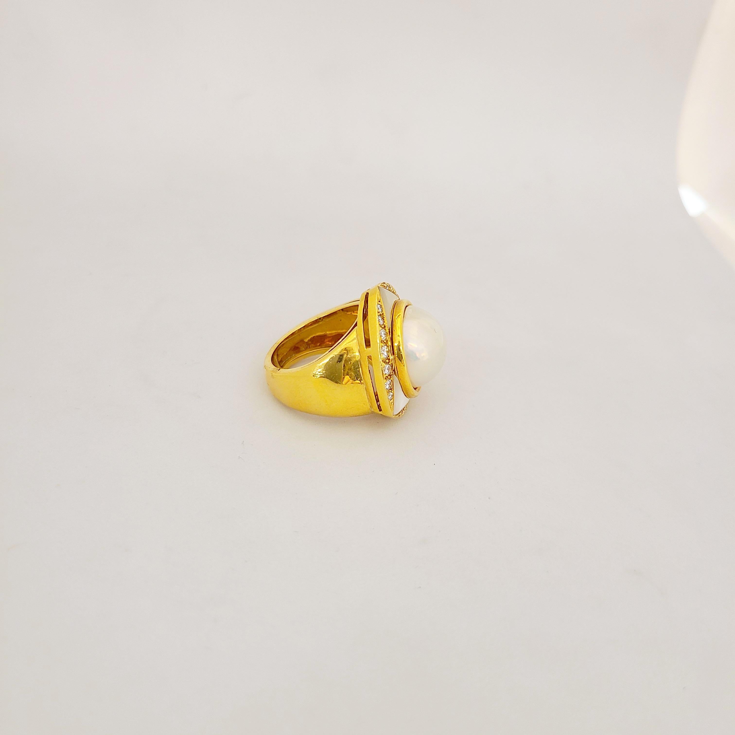 Retro 18 Karat Yellow Gold Mother of Pearl and Diamond Ring with Mabe Pearl Center For Sale