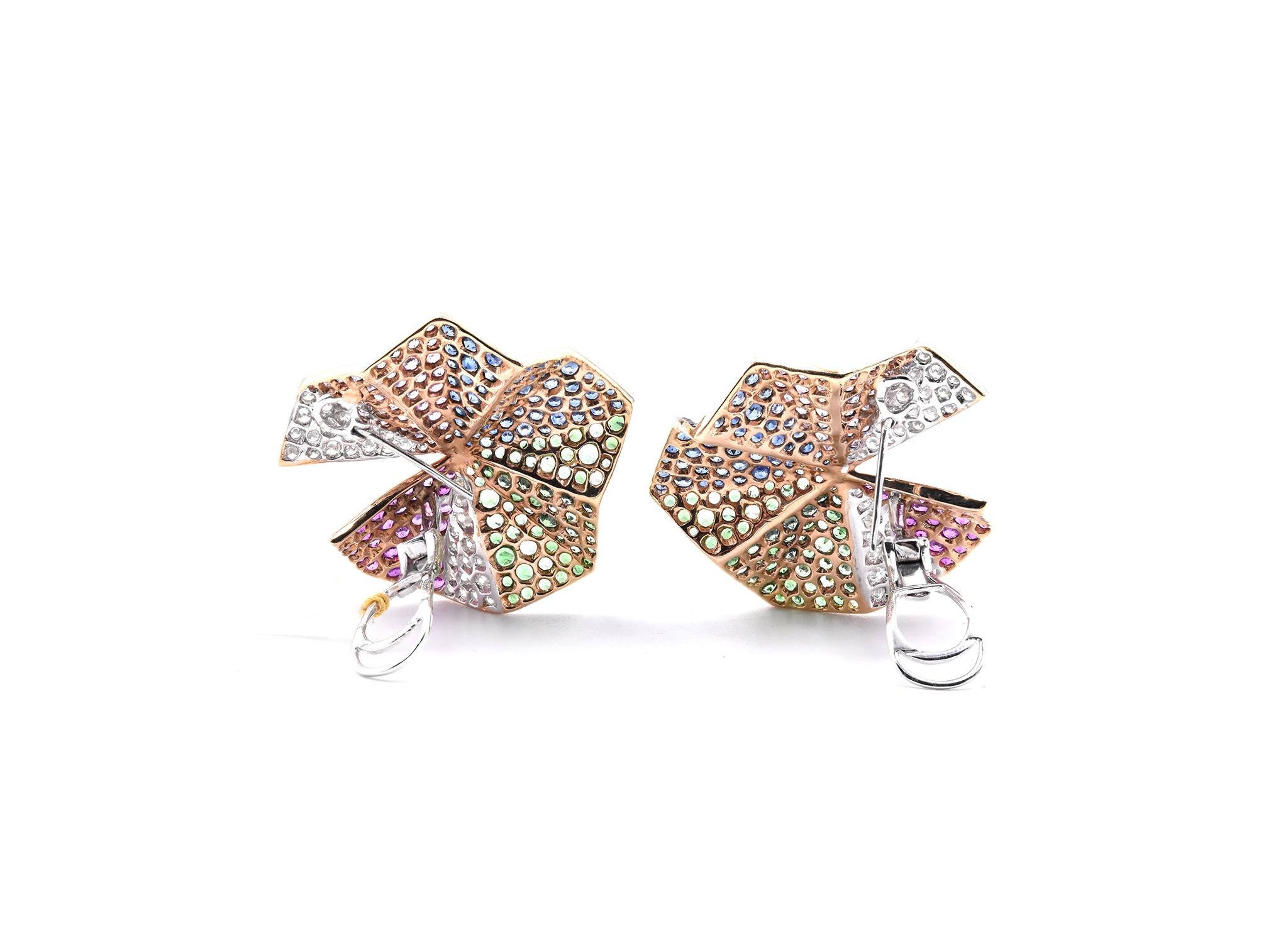 18 Karat Yellow Gold Multicolored Sapphire and Diamond Fan Earrings In Excellent Condition For Sale In Scottsdale, AZ